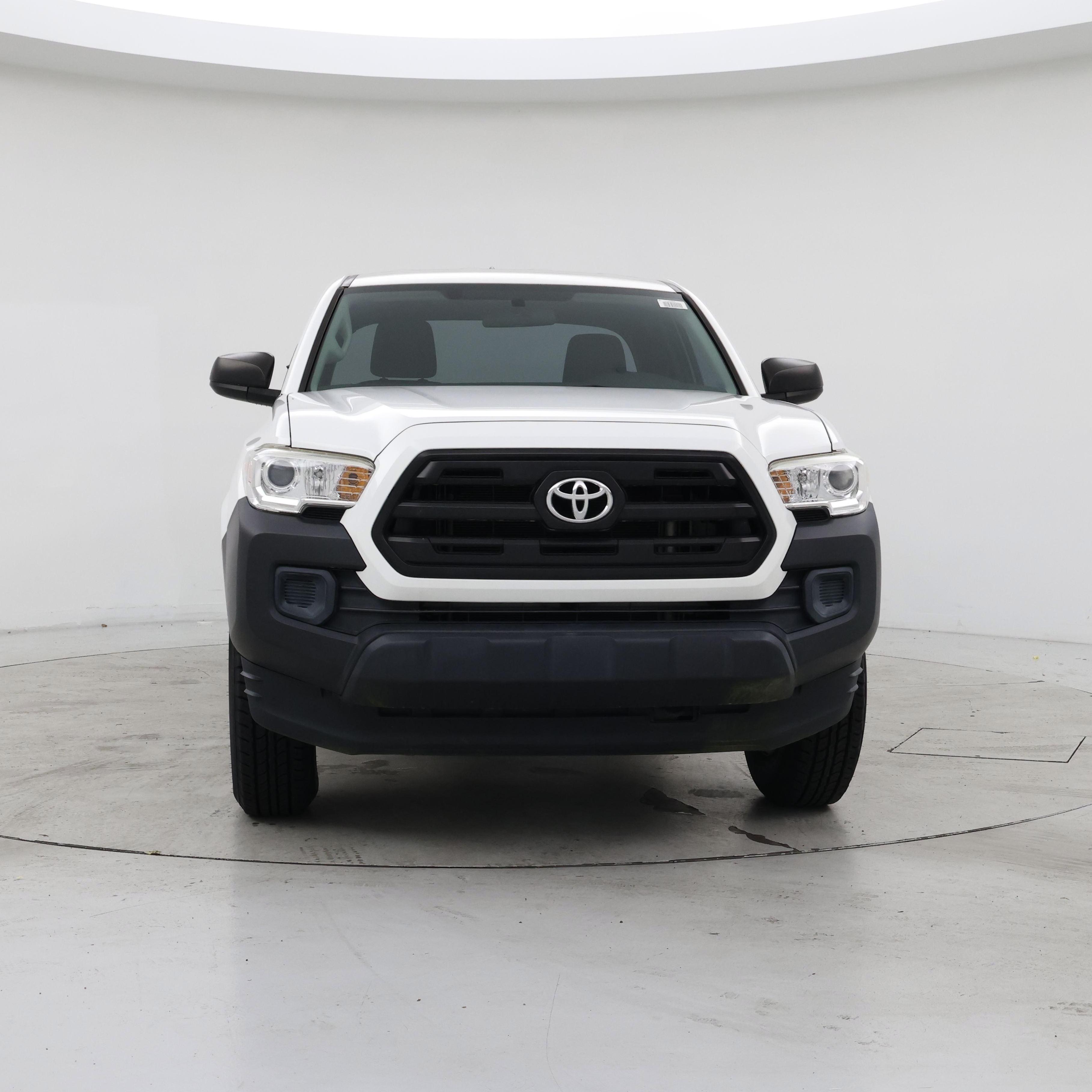Thumbnail: 2017 Toyota Tacoma - 5