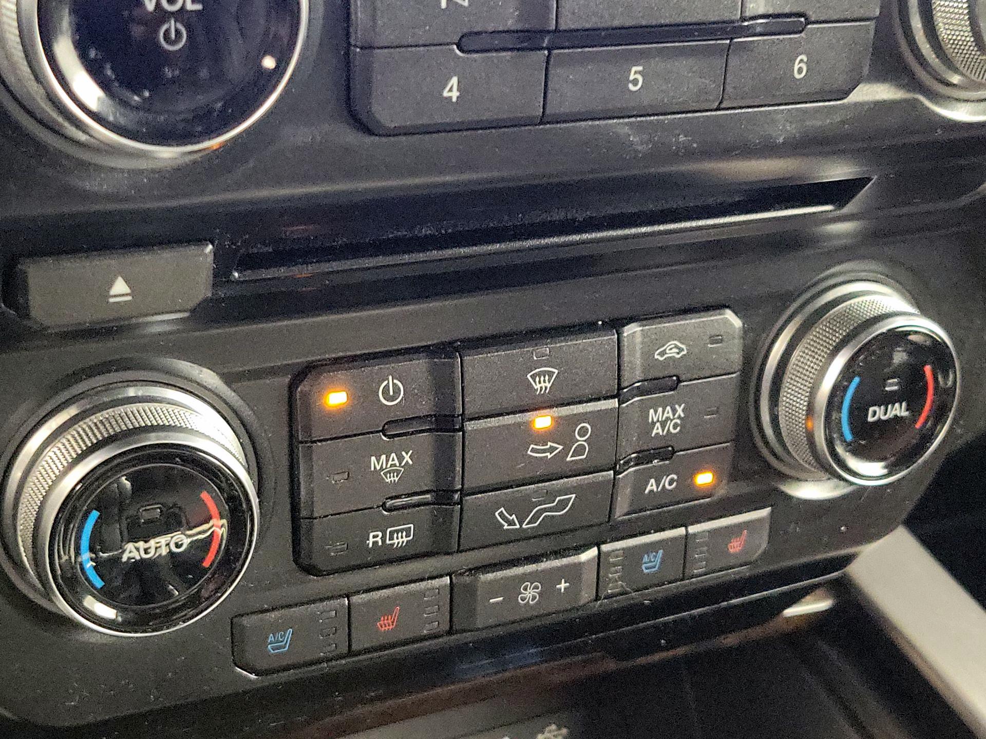 Thumbnail: 2016 Ford F-150 - 17