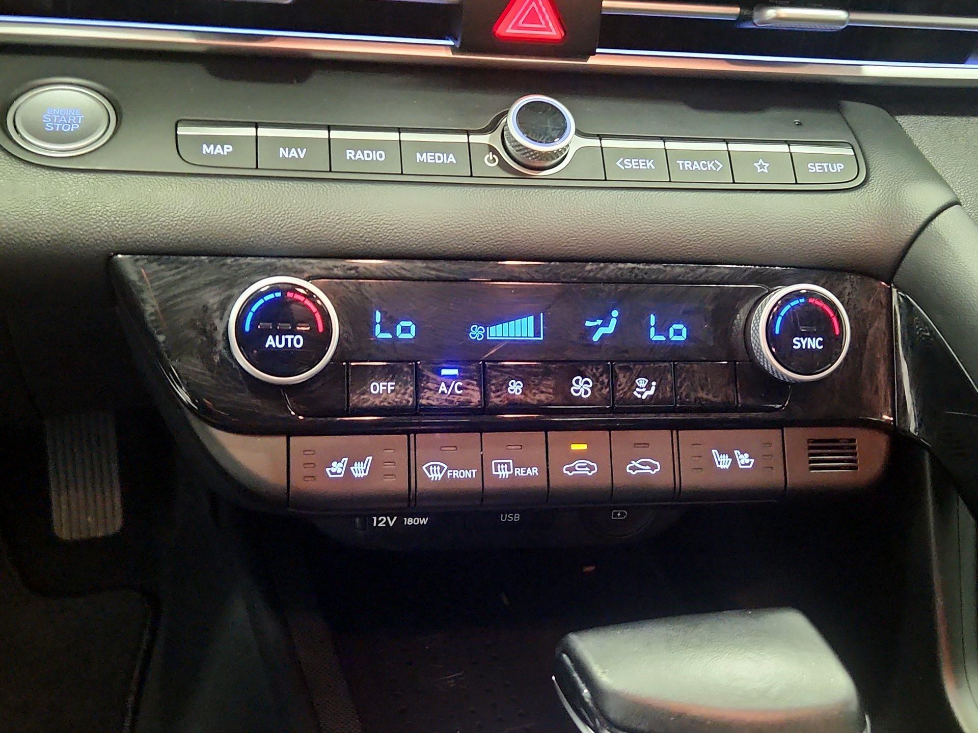 Thumbnail: 2023 Hyundai Elantra - 16