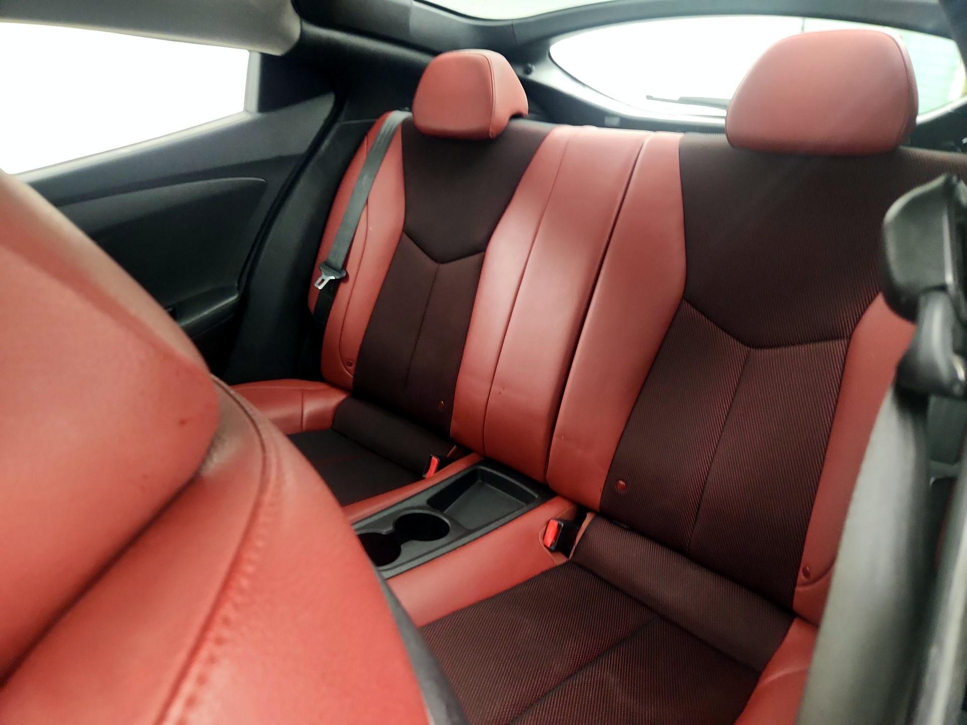 Thumbnail: 2014 Hyundai Veloster - 18
