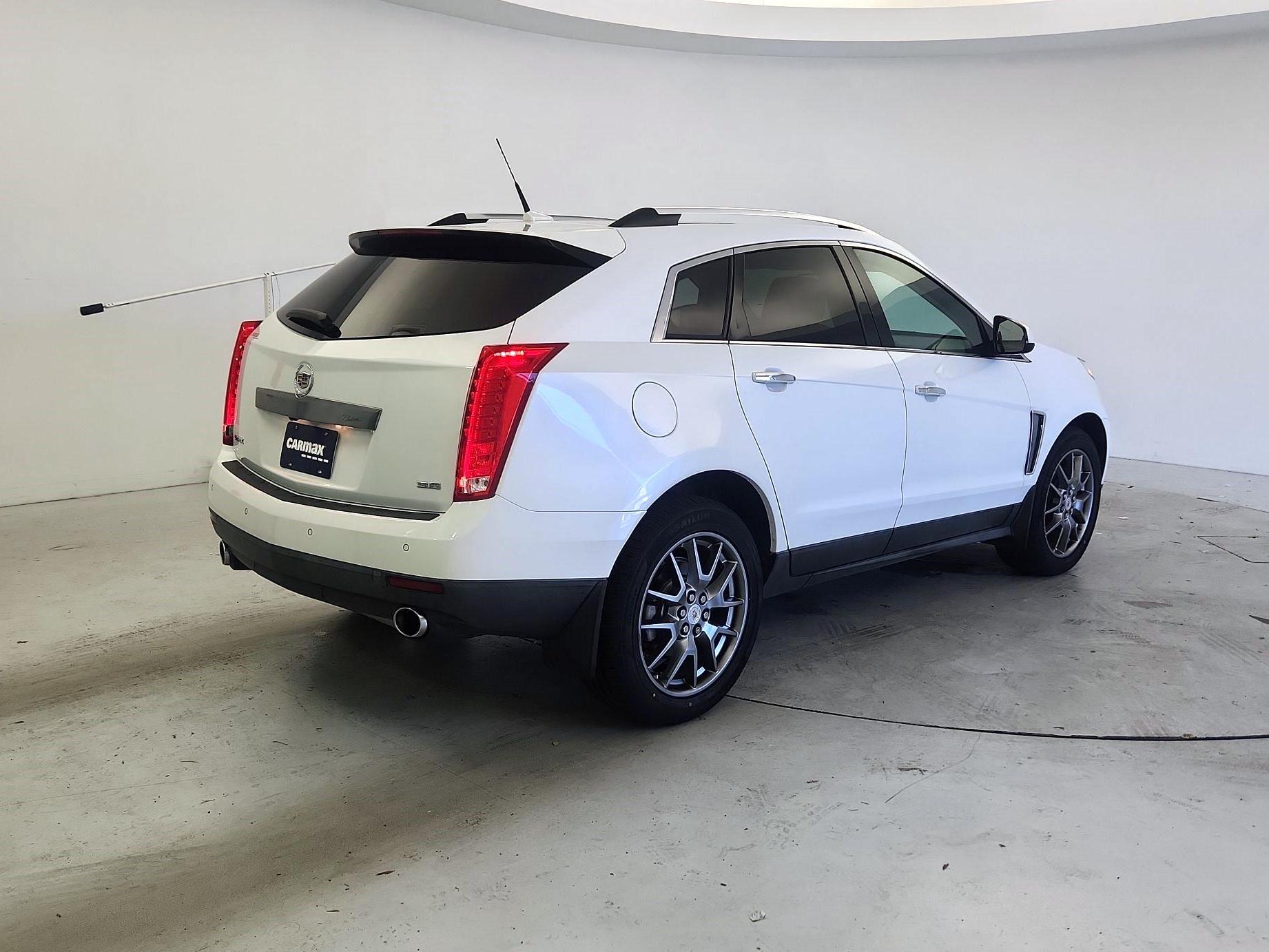 Thumbnail: 2014 Cadillac SRX - 5
