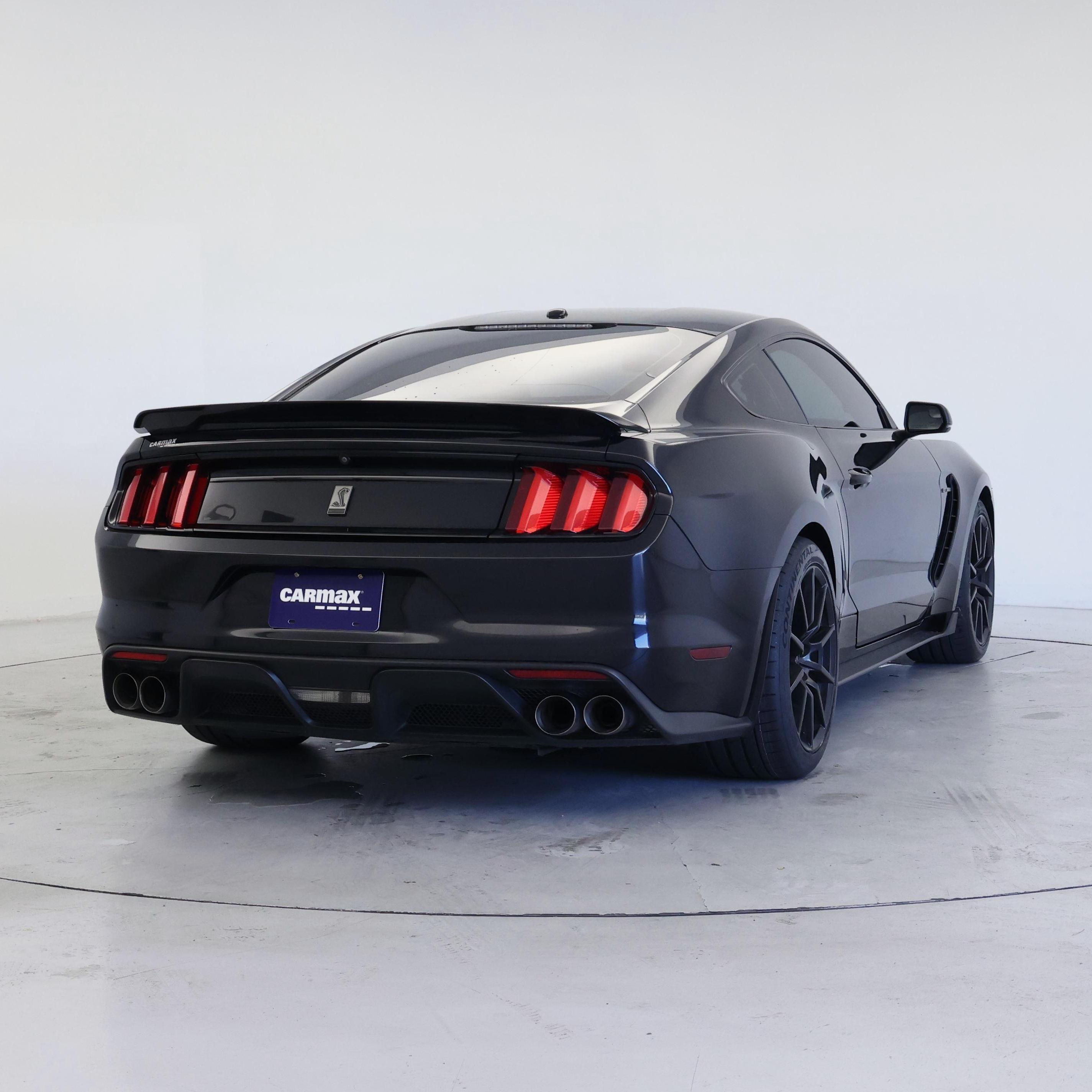 Thumbnail: 2018 Ford Mustang - 8