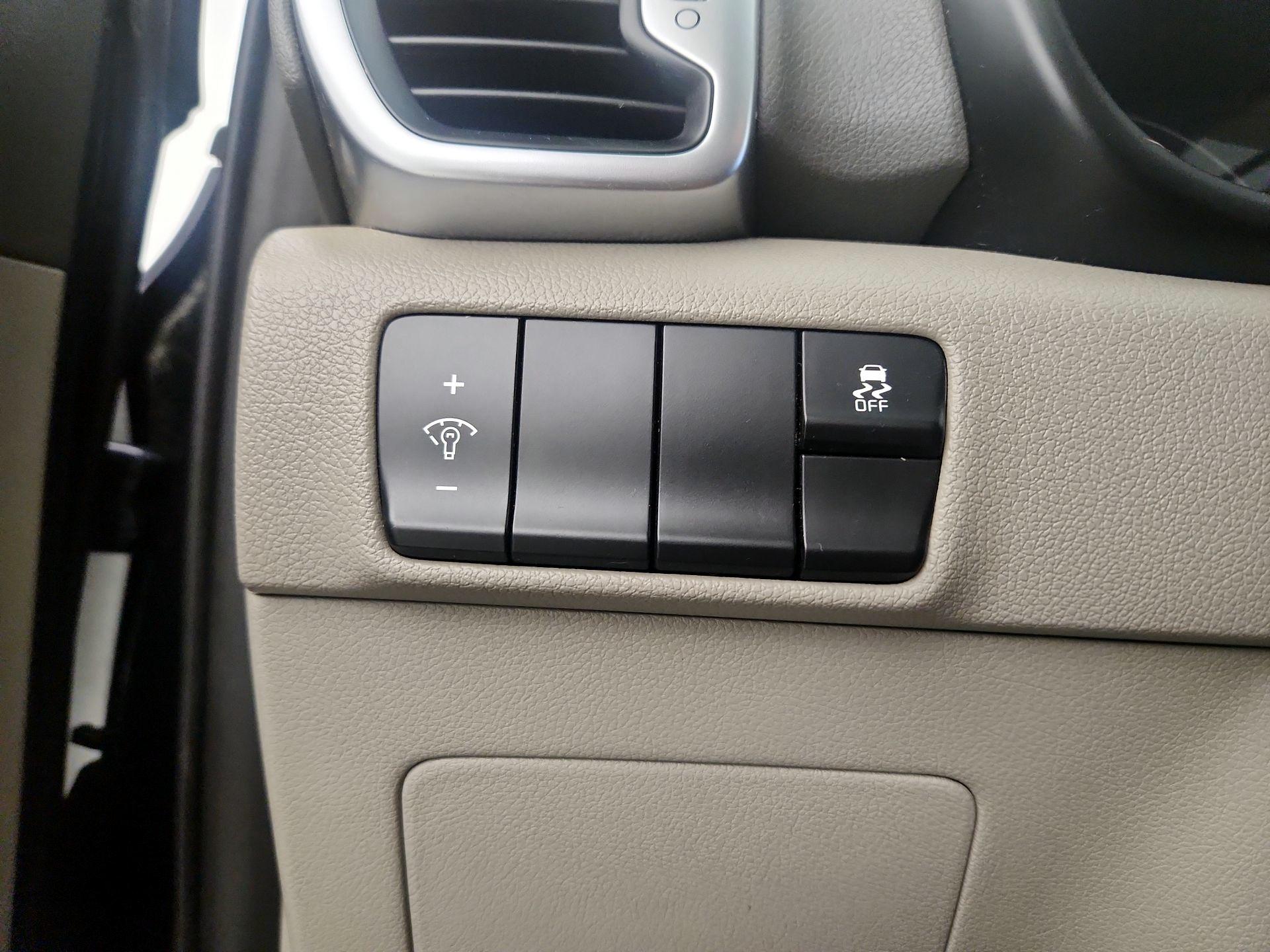 Thumbnail: 2019 Kia Sportage - 13