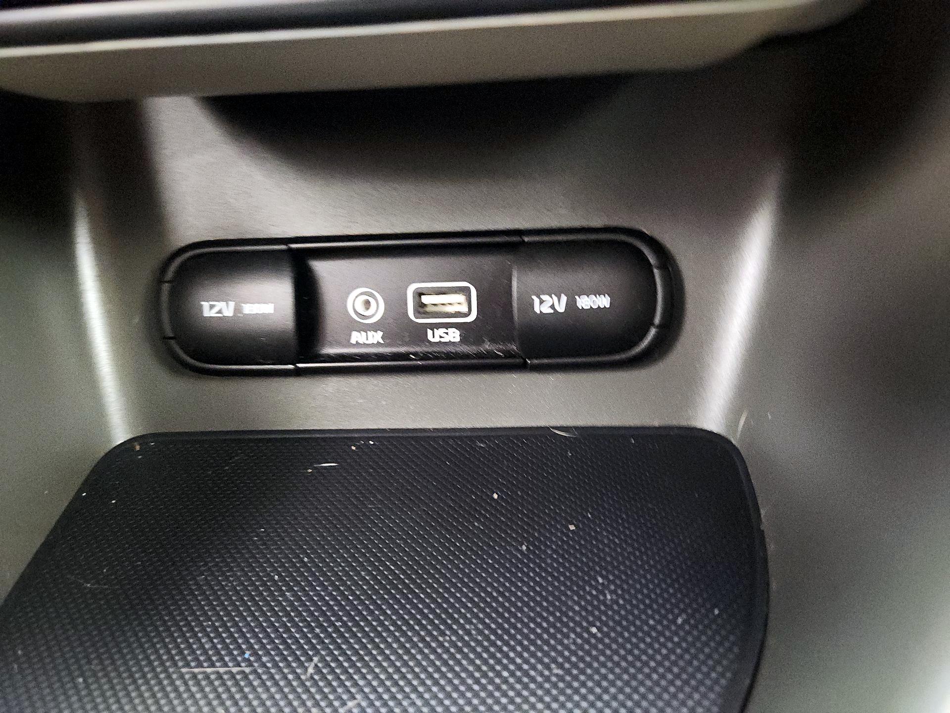 Thumbnail: 2019 Kia Sportage - 18