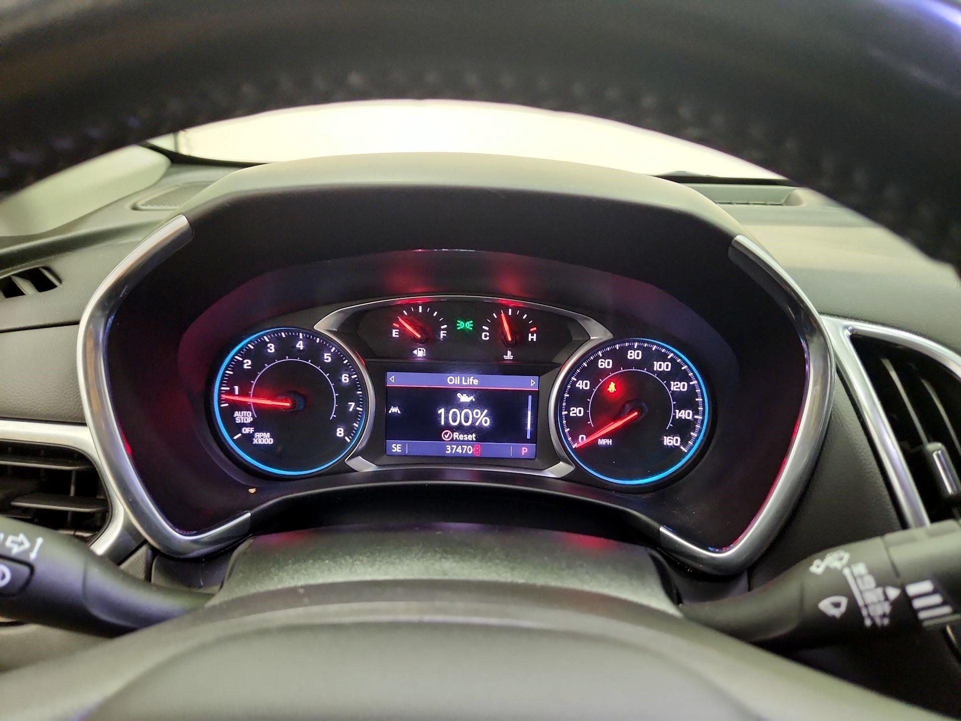 Thumbnail: 2021 Chevrolet Equinox - 10