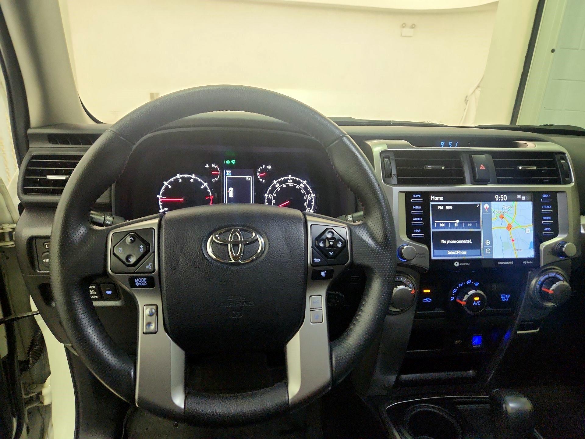 Thumbnail: 2022 Toyota 4Runner - 11