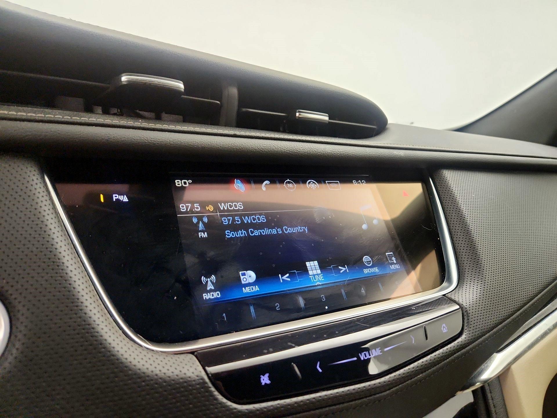 Thumbnail: 2017 Cadillac XT5 - 15