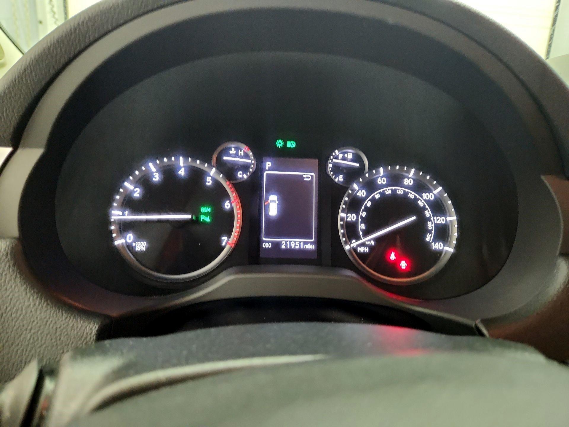 Thumbnail: 2023 Lexus GX - 10