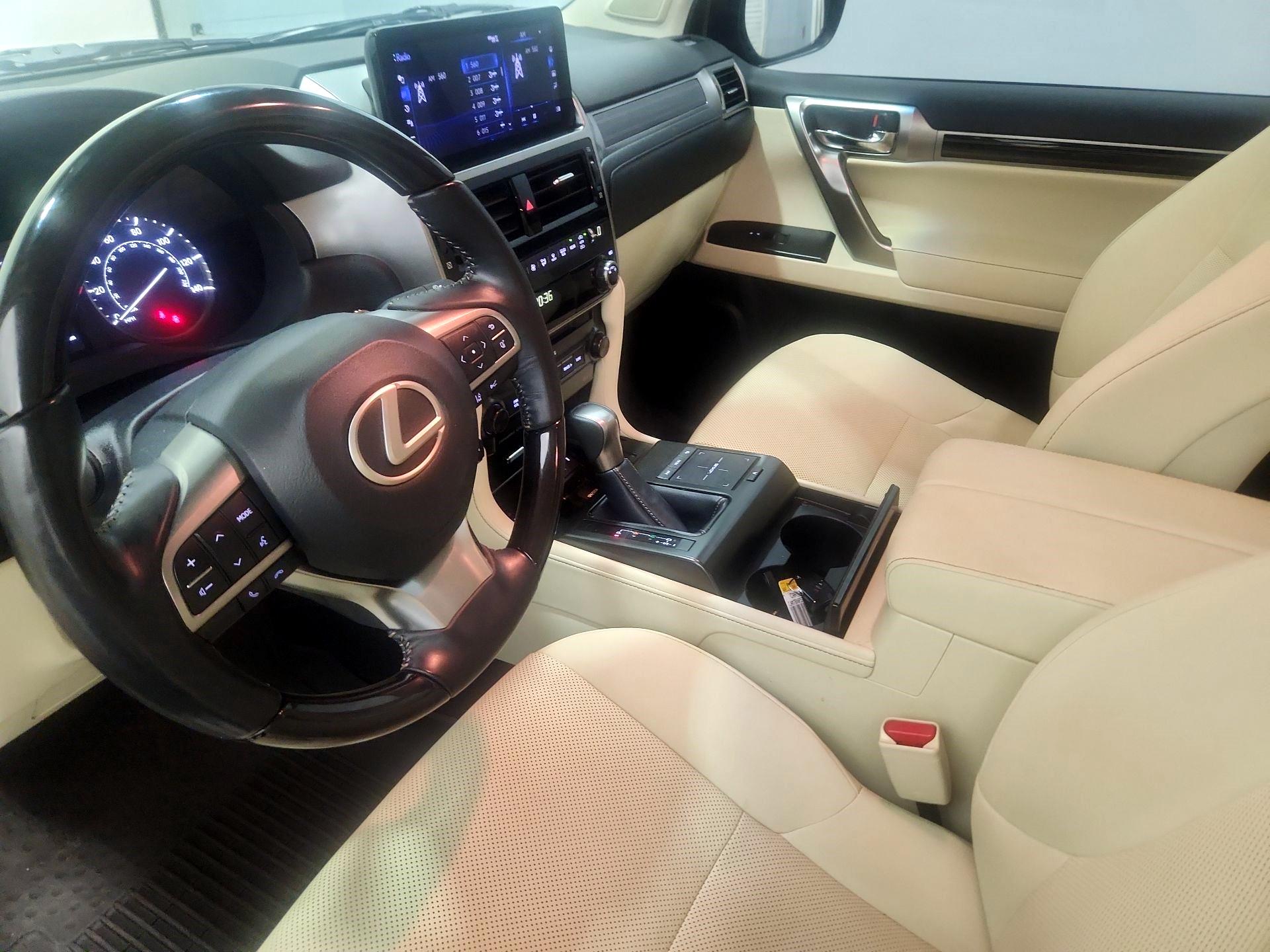 Thumbnail: 2023 Lexus GX - 11