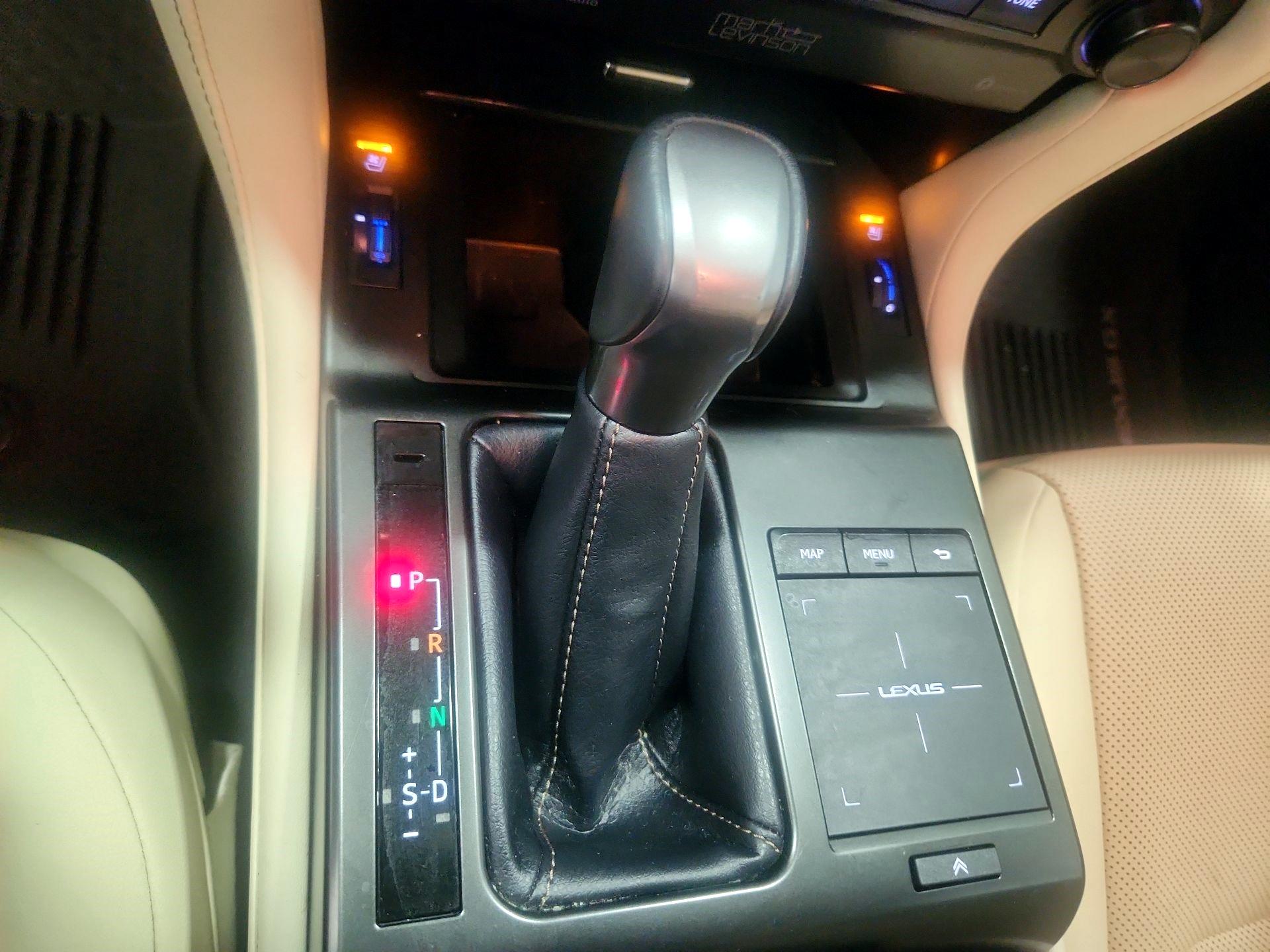 Thumbnail: 2023 Lexus GX - 17