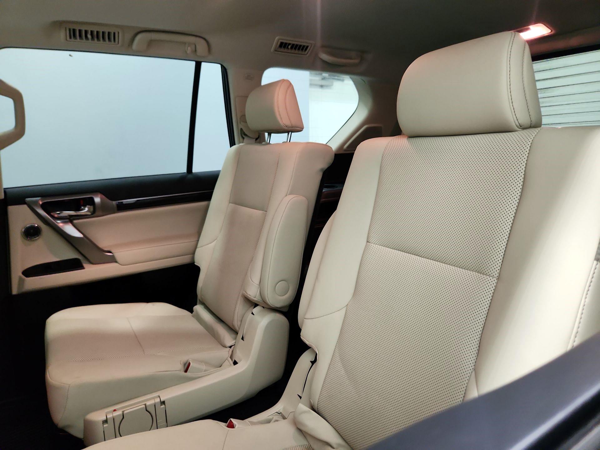 Thumbnail: 2023 Lexus GX - 20