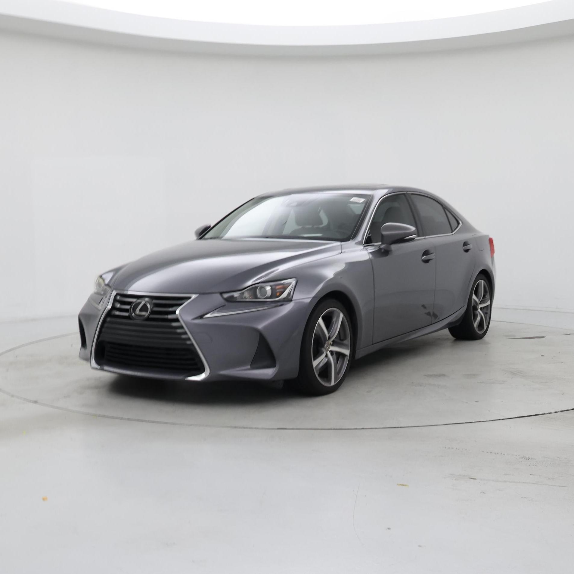 Thumbnail: 2017 Lexus IS - 4