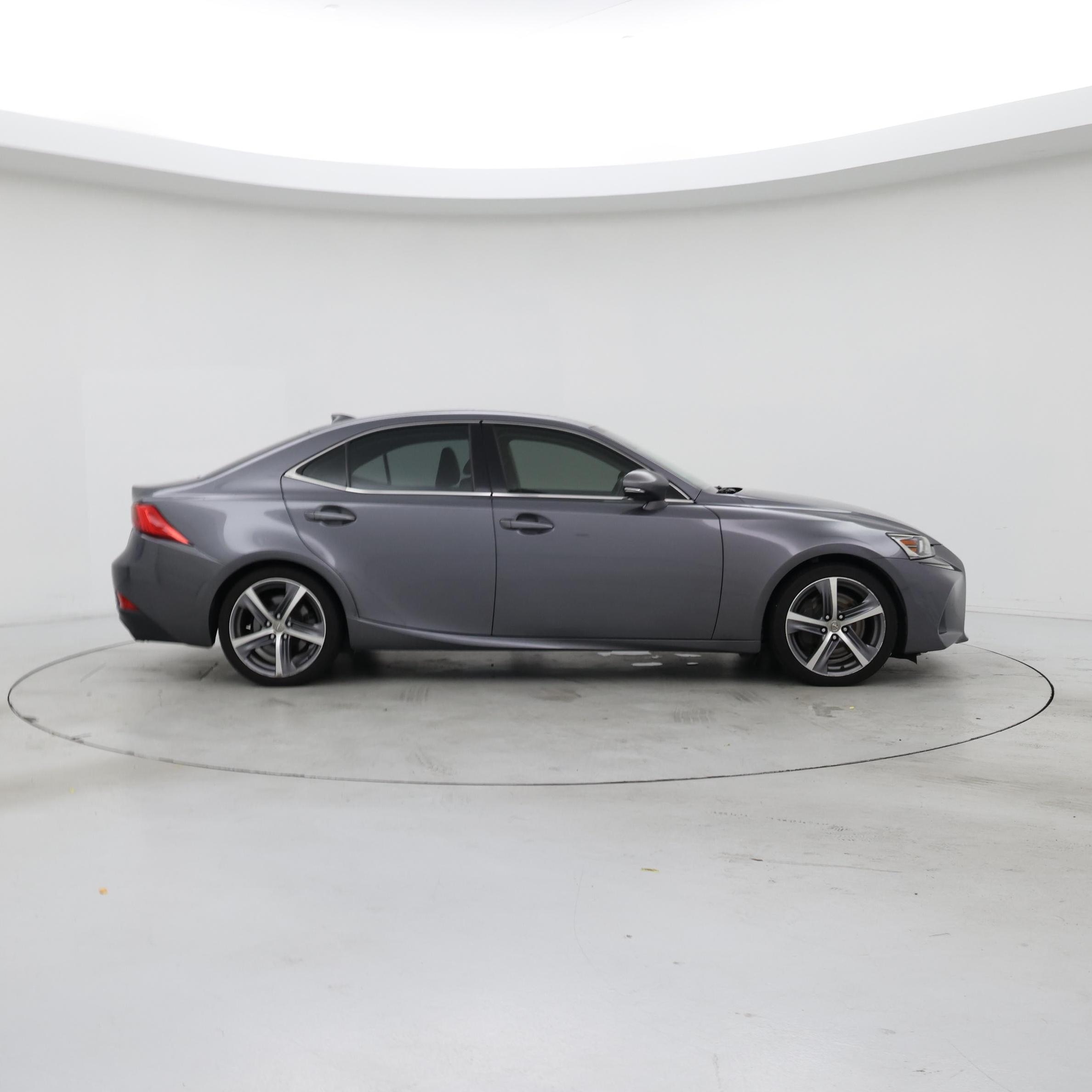 Thumbnail: 2017 Lexus IS - 7