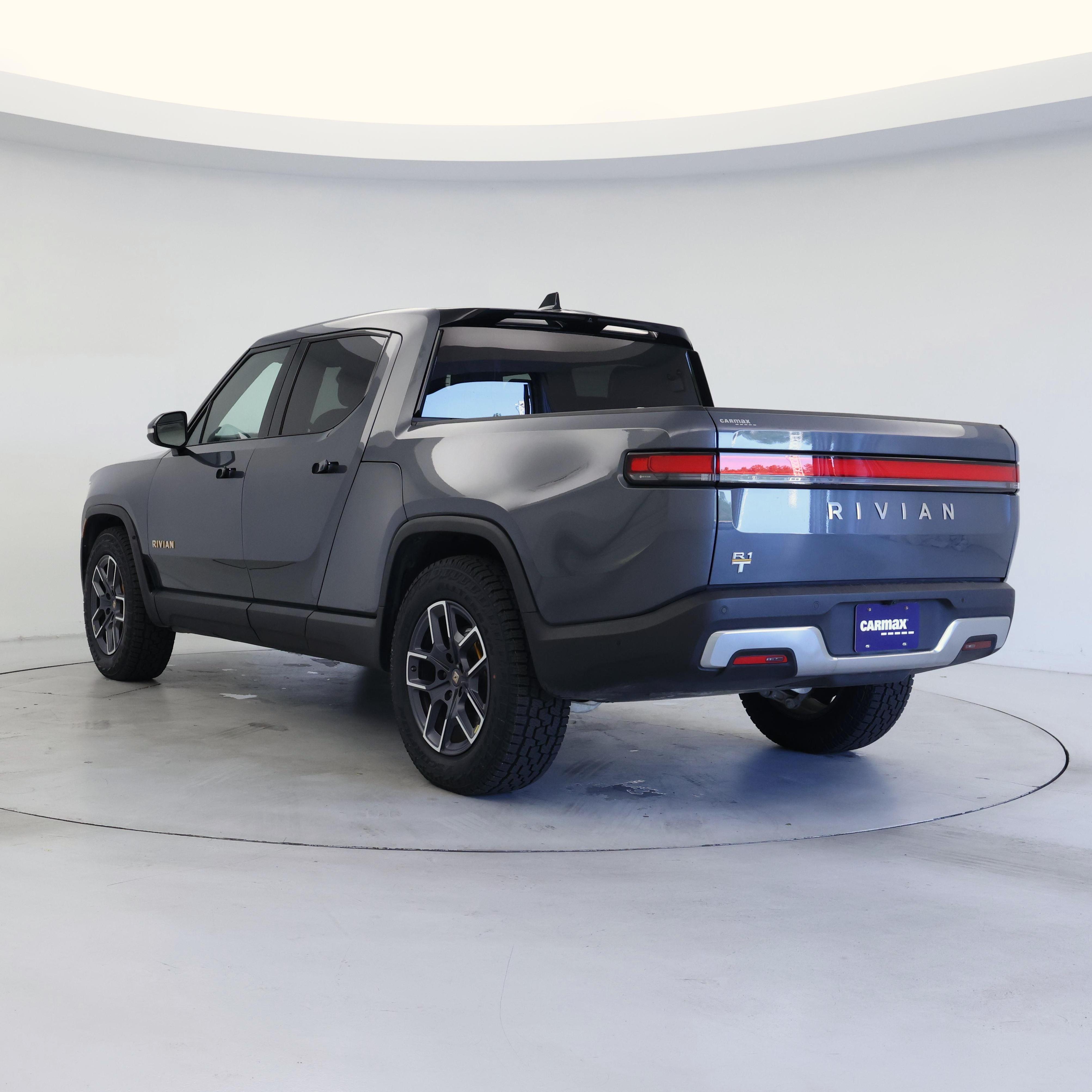 Thumbnail: 2022 Rivian R1T - 2