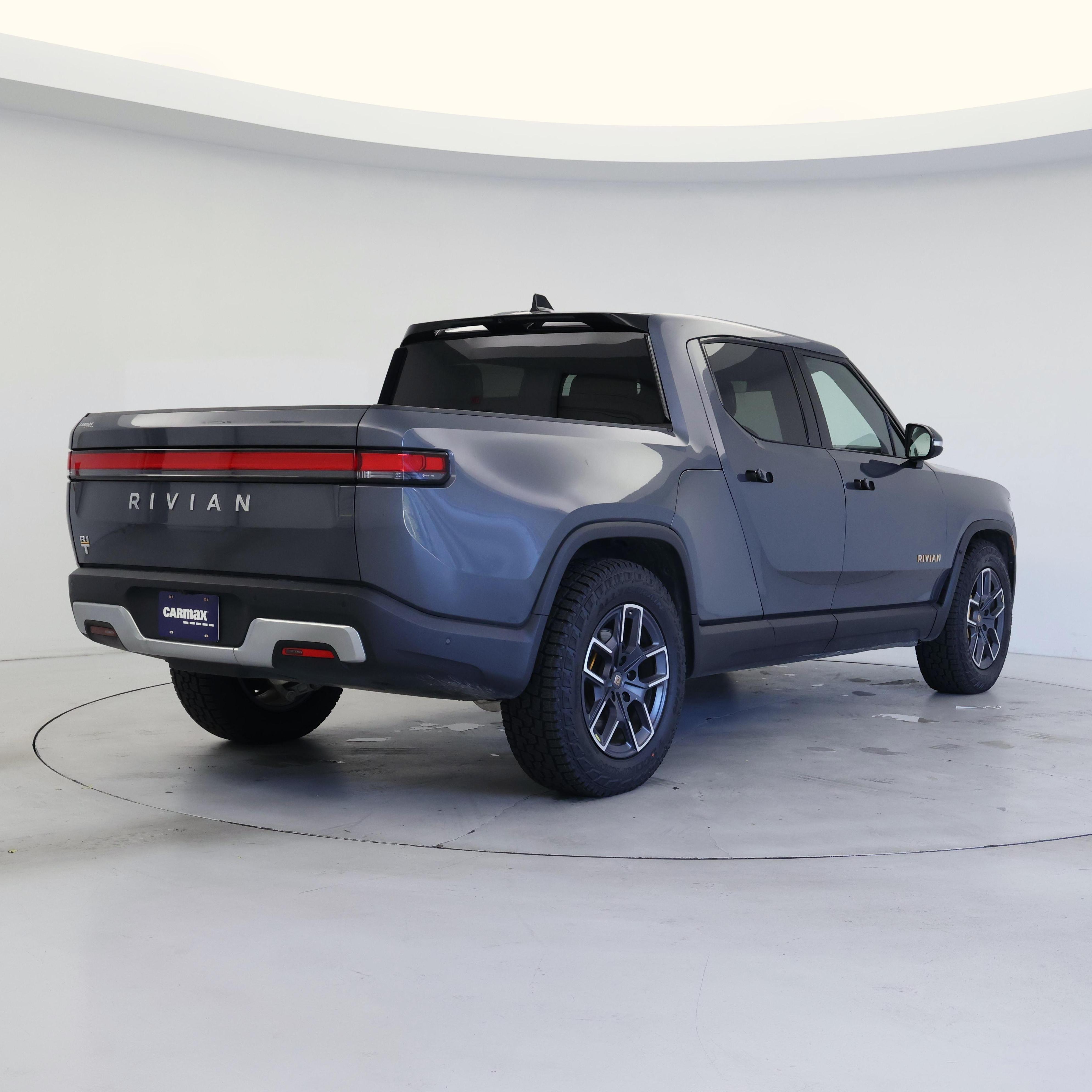 Thumbnail: 2022 Rivian R1T - 8