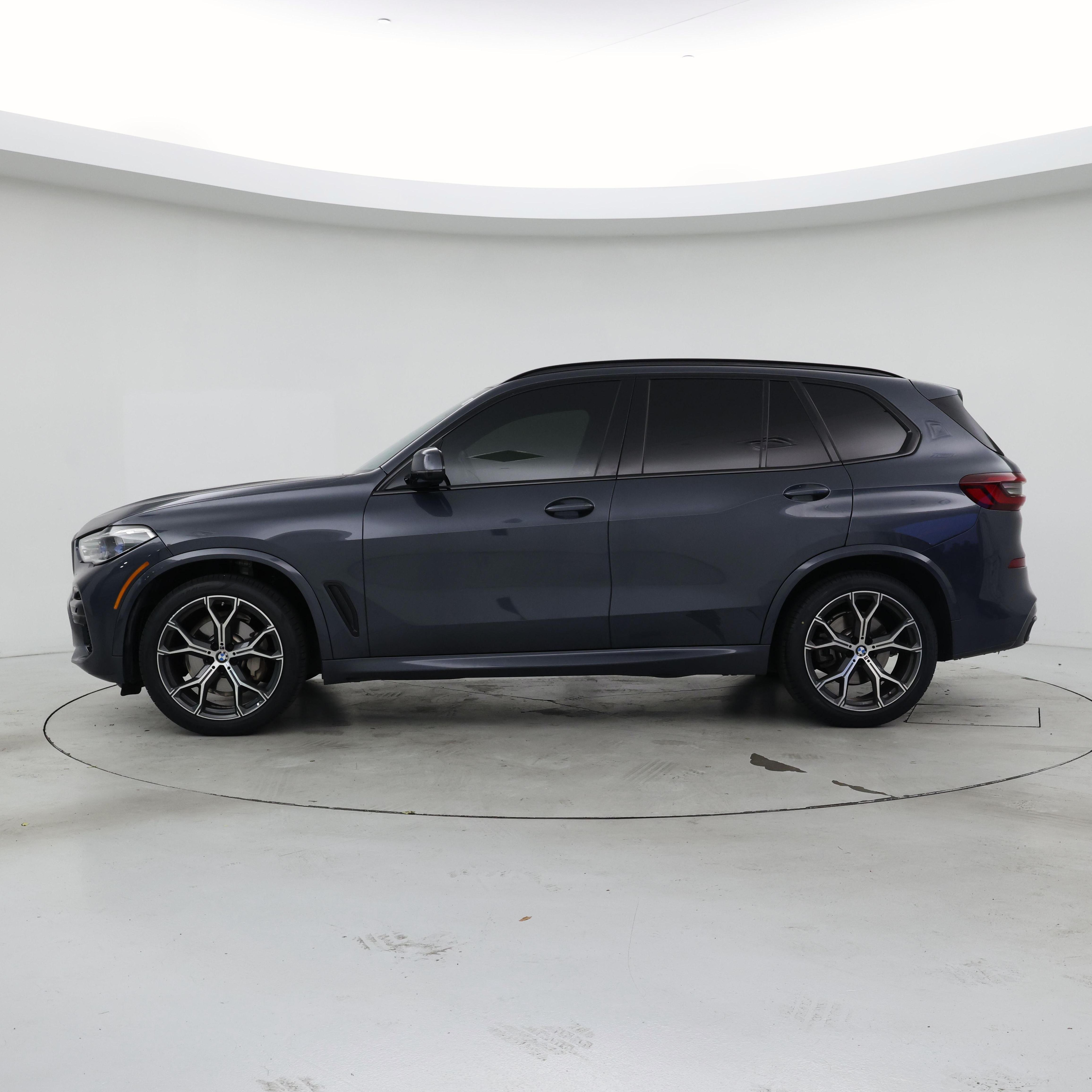 Thumbnail: 2022 BMW X5 - 3