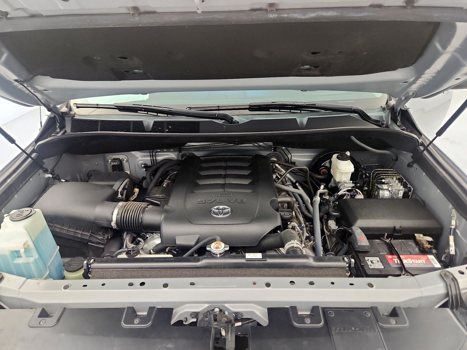 Thumbnail: 2019 Toyota Tundra - 19