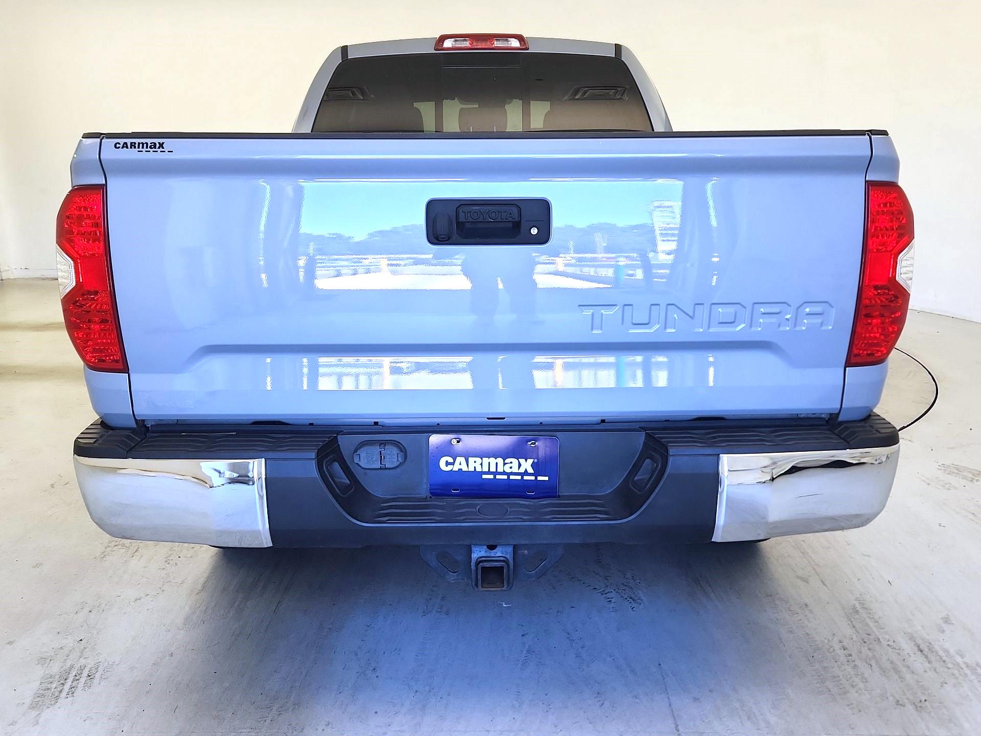 Thumbnail: 2019 Toyota Tundra - 6