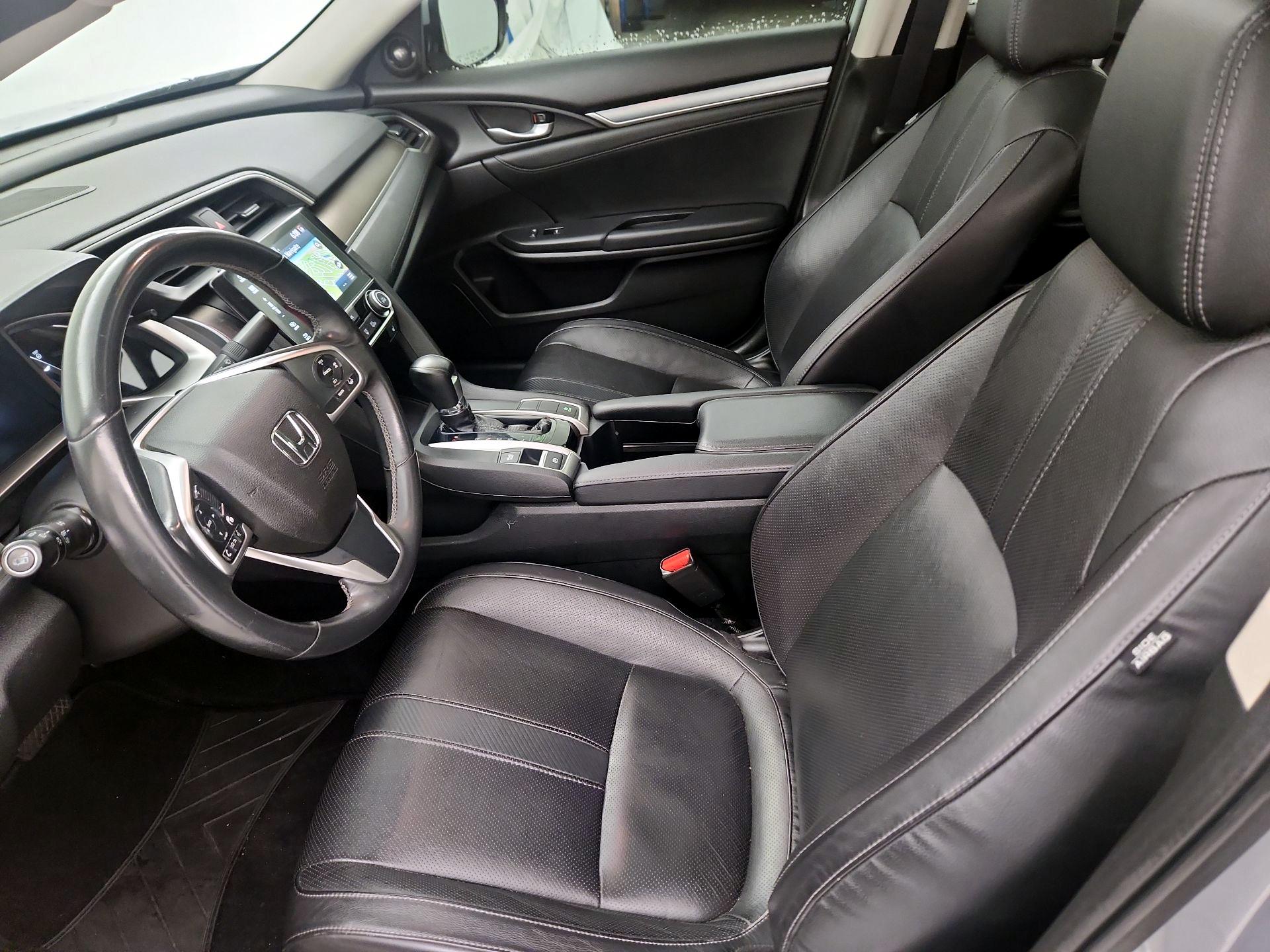 Thumbnail: 2016 Honda Civic - 11