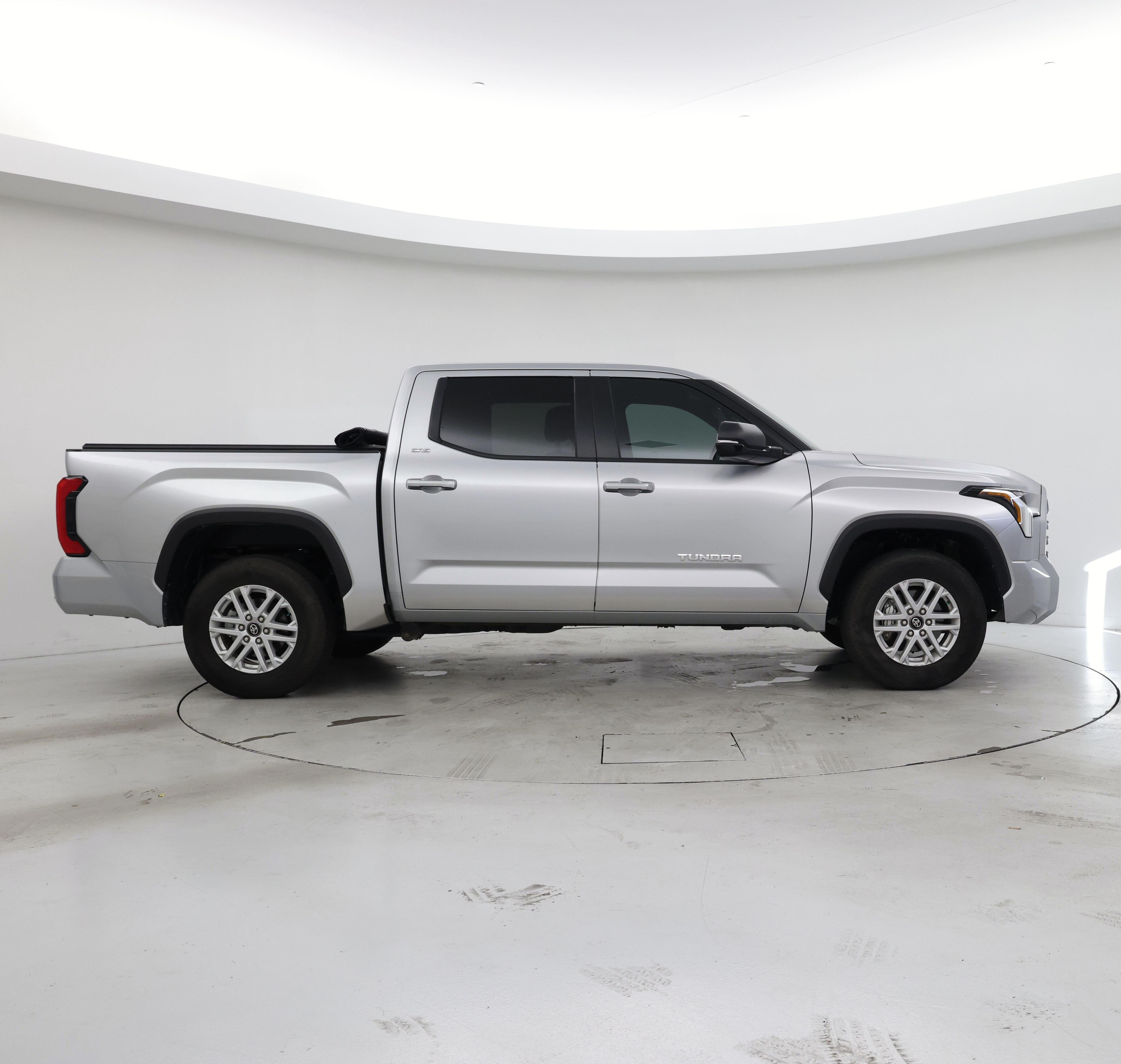 Thumbnail: 2025 Toyota Tundra - 7