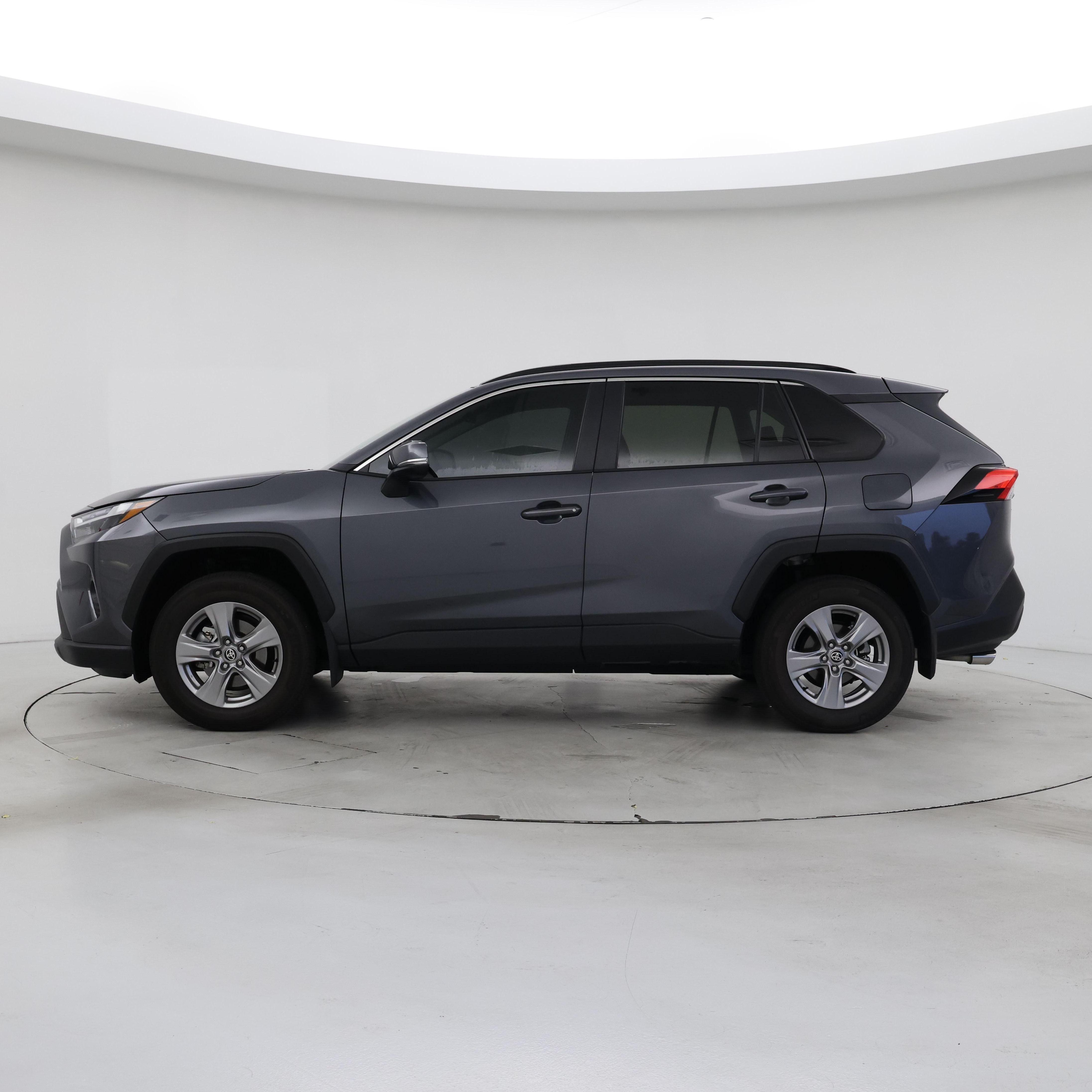 Thumbnail: 2024 Toyota RAV4 - 3