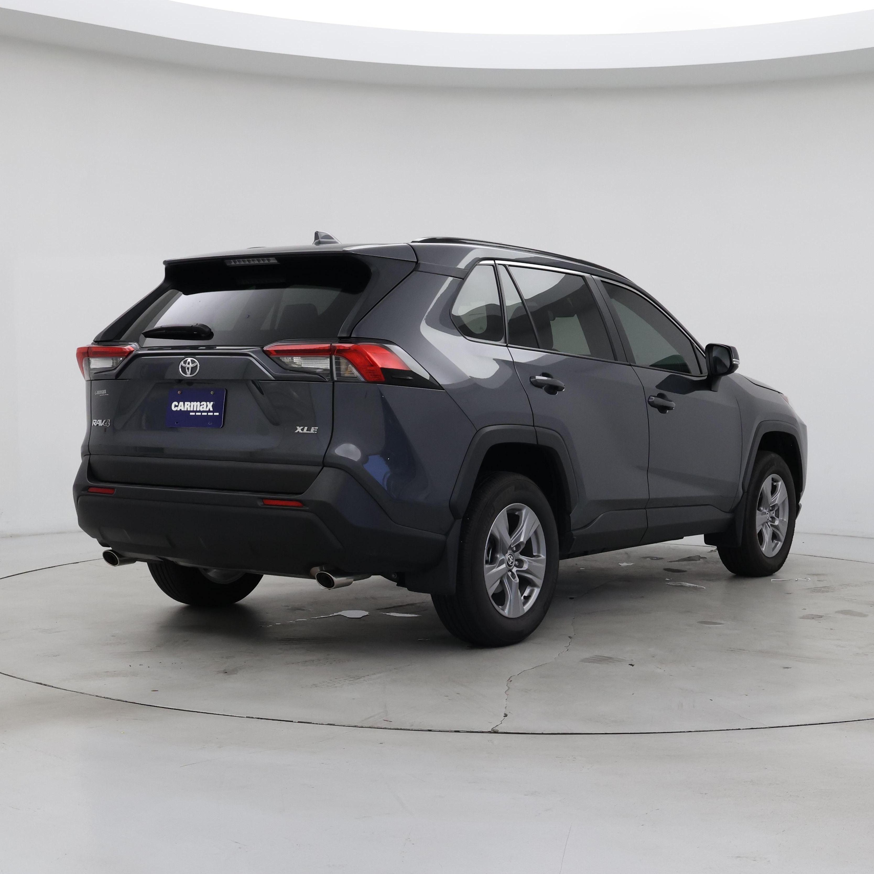 Thumbnail: 2024 Toyota RAV4 - 8