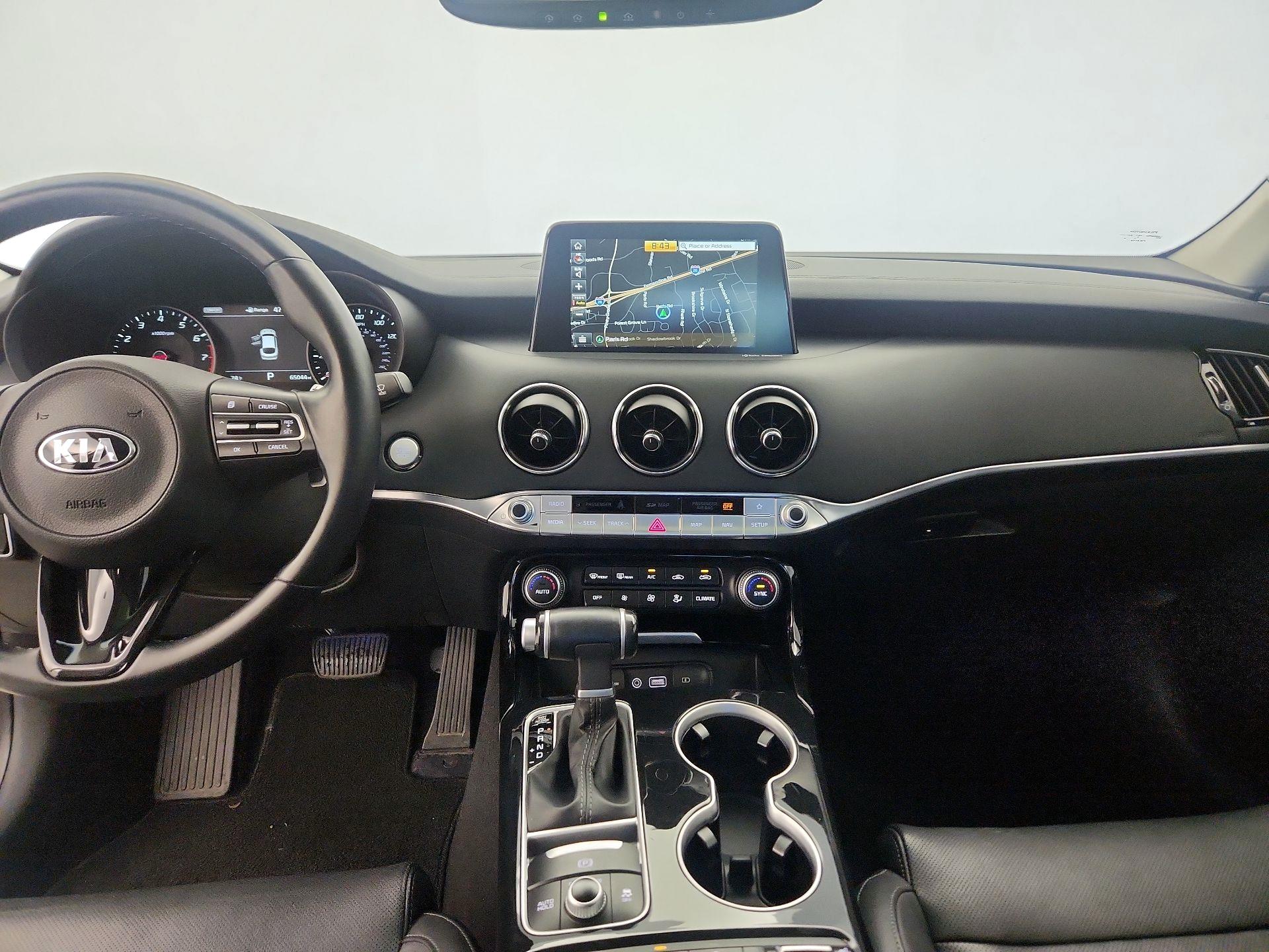 Thumbnail: 2018 Kia Stinger - 9
