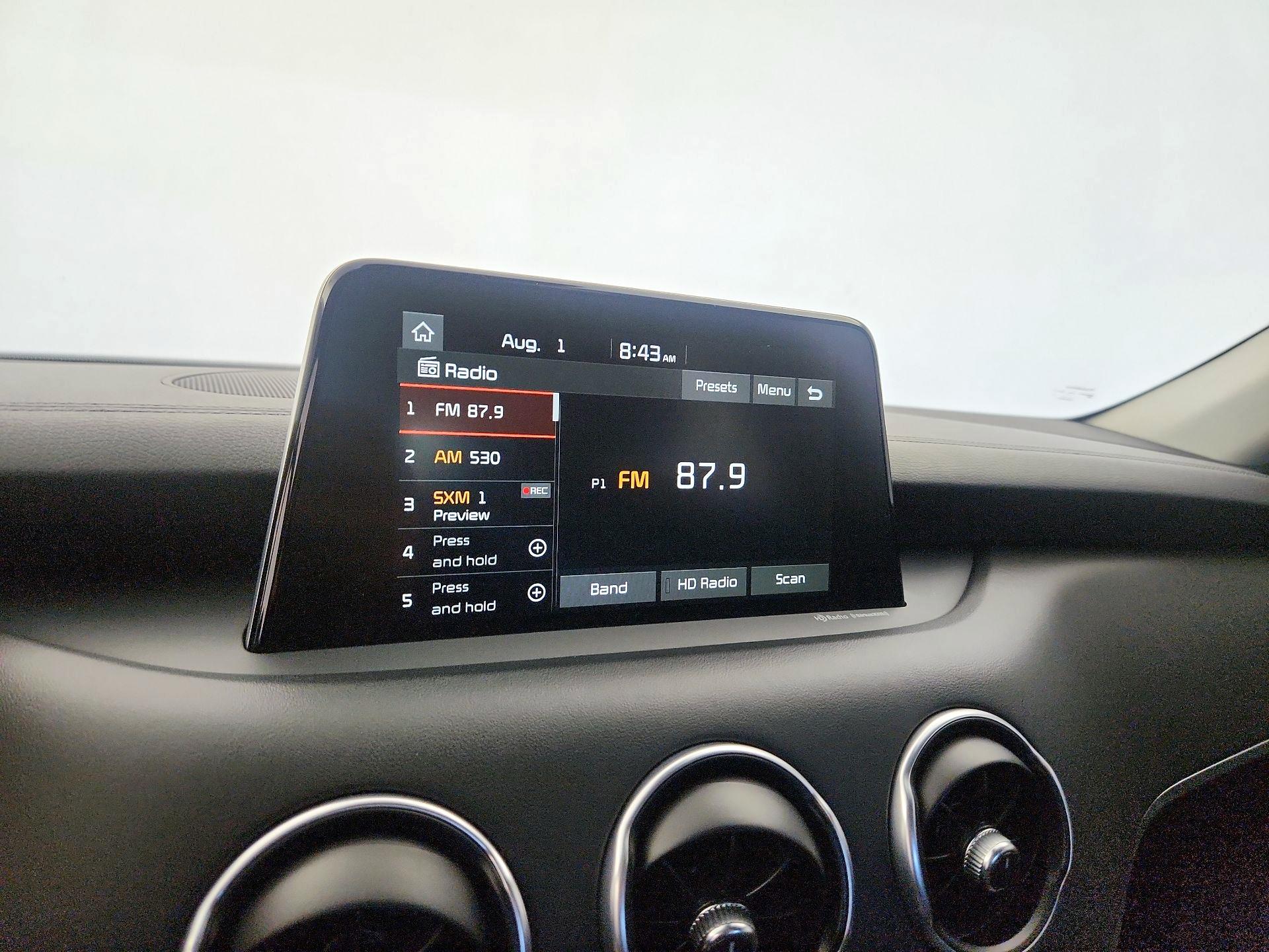 Thumbnail: 2018 Kia Stinger - 16