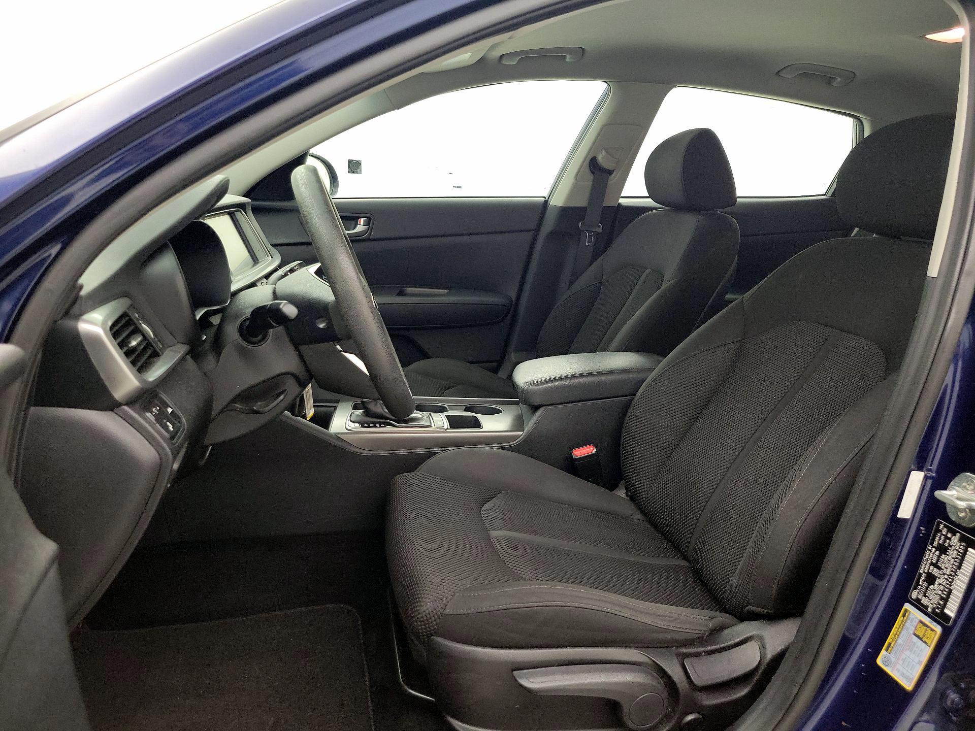 Thumbnail: 2019 Kia Optima - 11