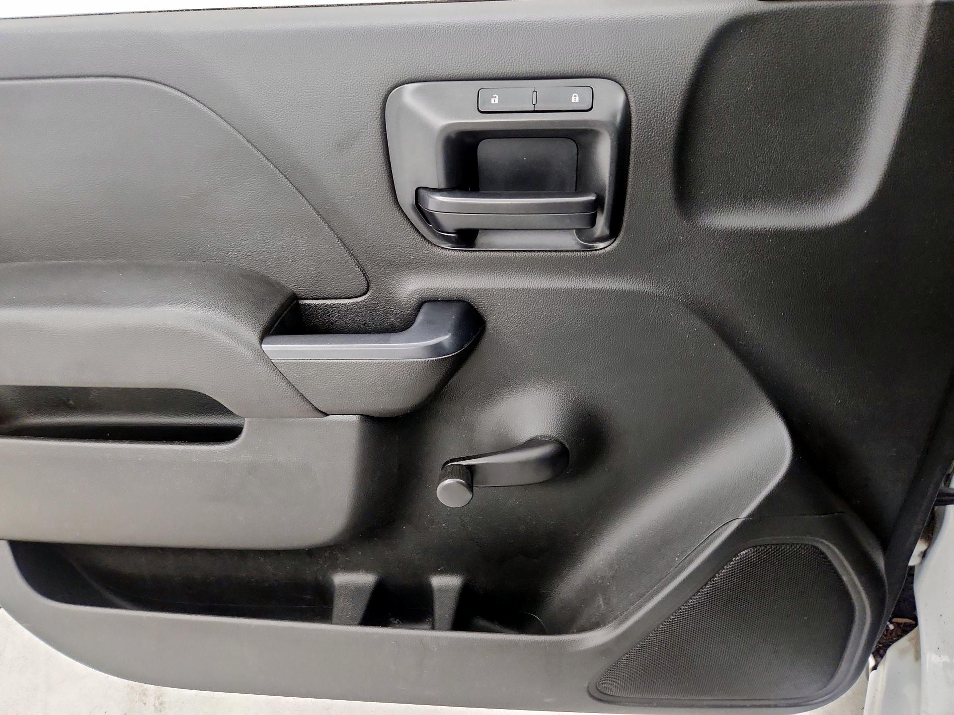 Thumbnail: 2014 Chevrolet Silverado 1500 - 12