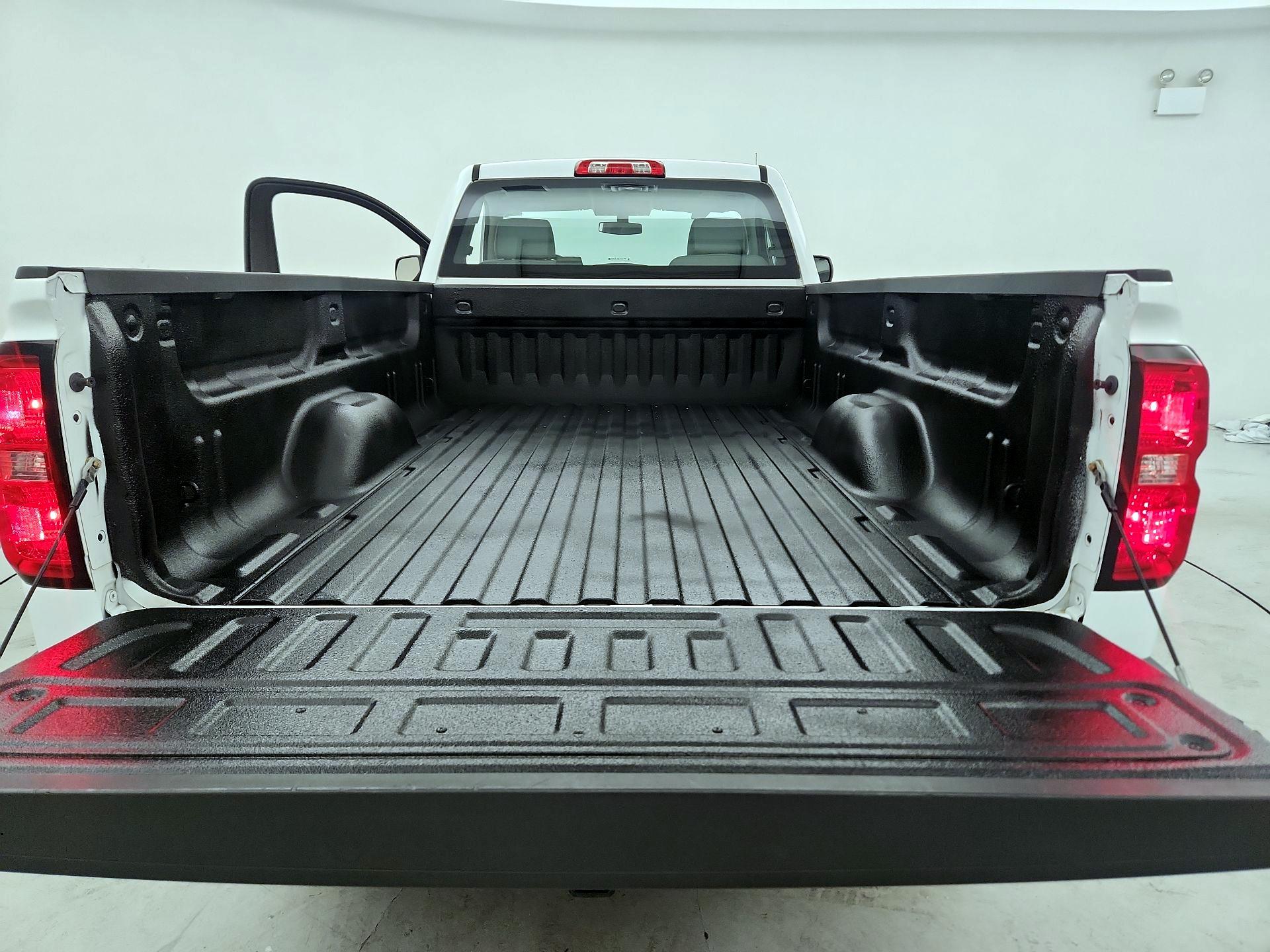 Thumbnail: 2014 Chevrolet Silverado 1500 - 18