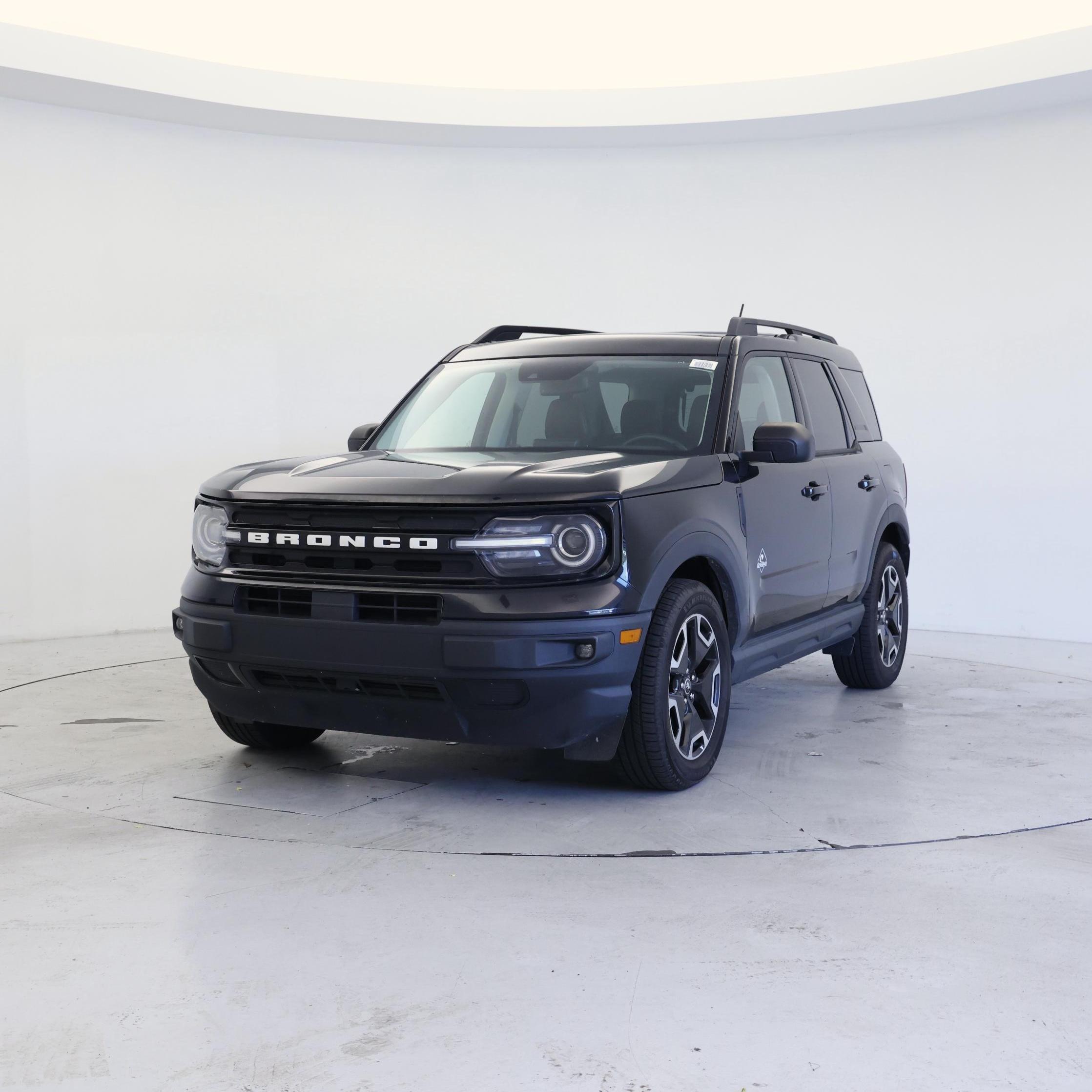 Thumbnail: 2021 Ford Bronco Sport - 4