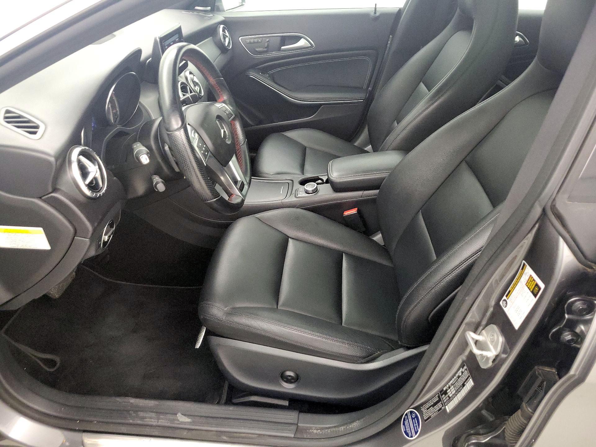 Thumbnail: 2014 Mercedes-Benz CLA - 11