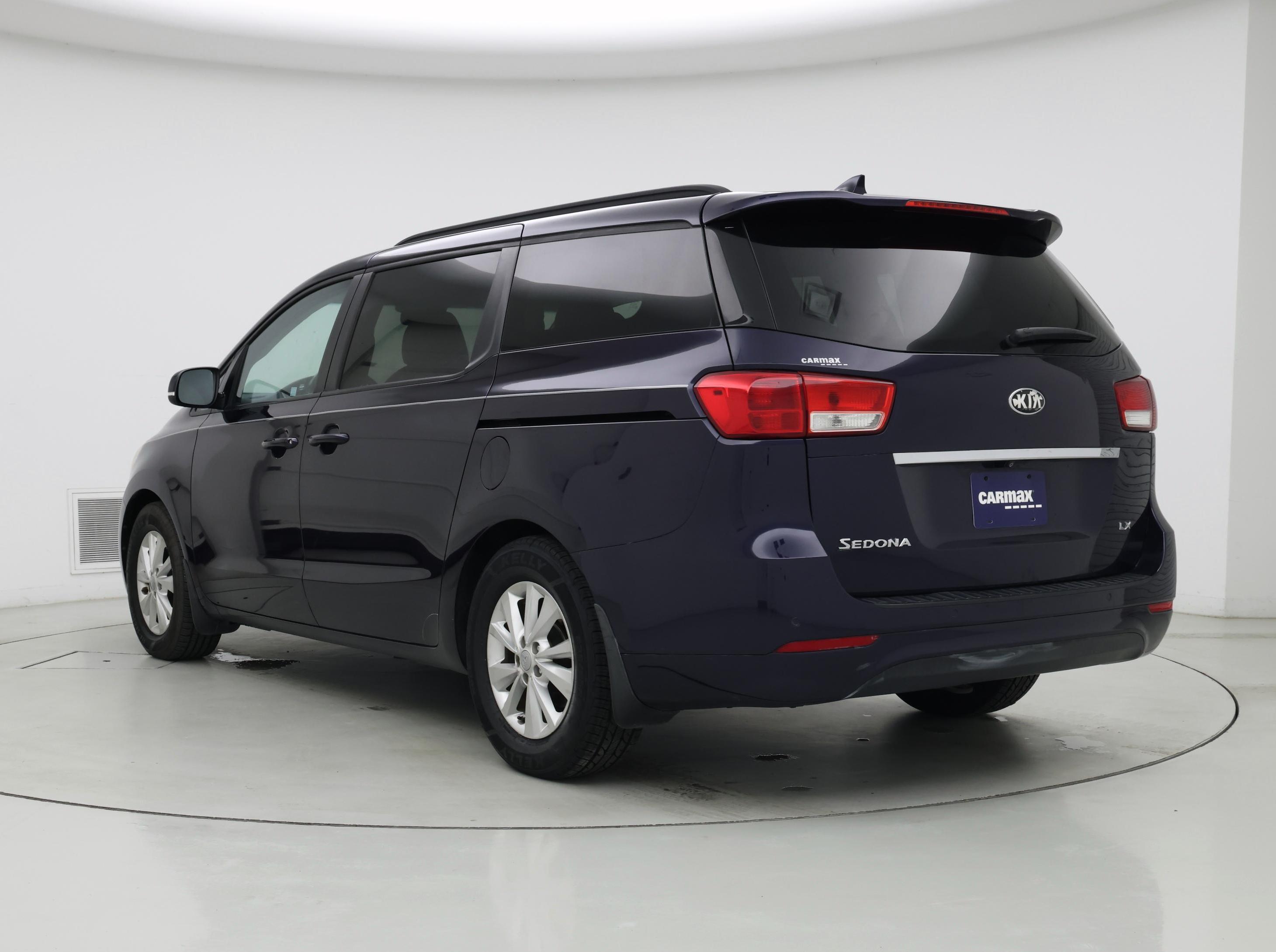 Thumbnail: 2018 Kia Sedona - 2
