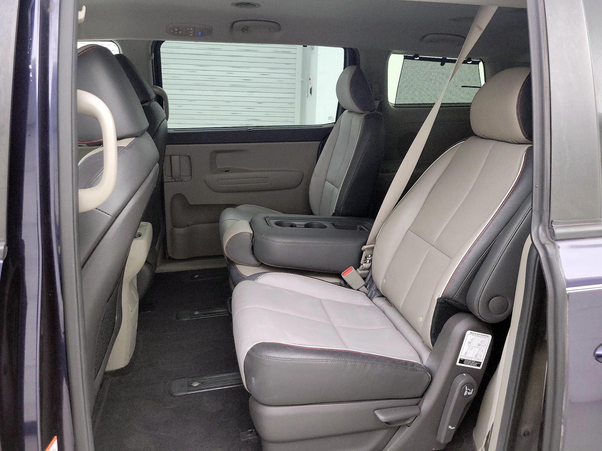 Thumbnail: 2018 Kia Sedona - 19