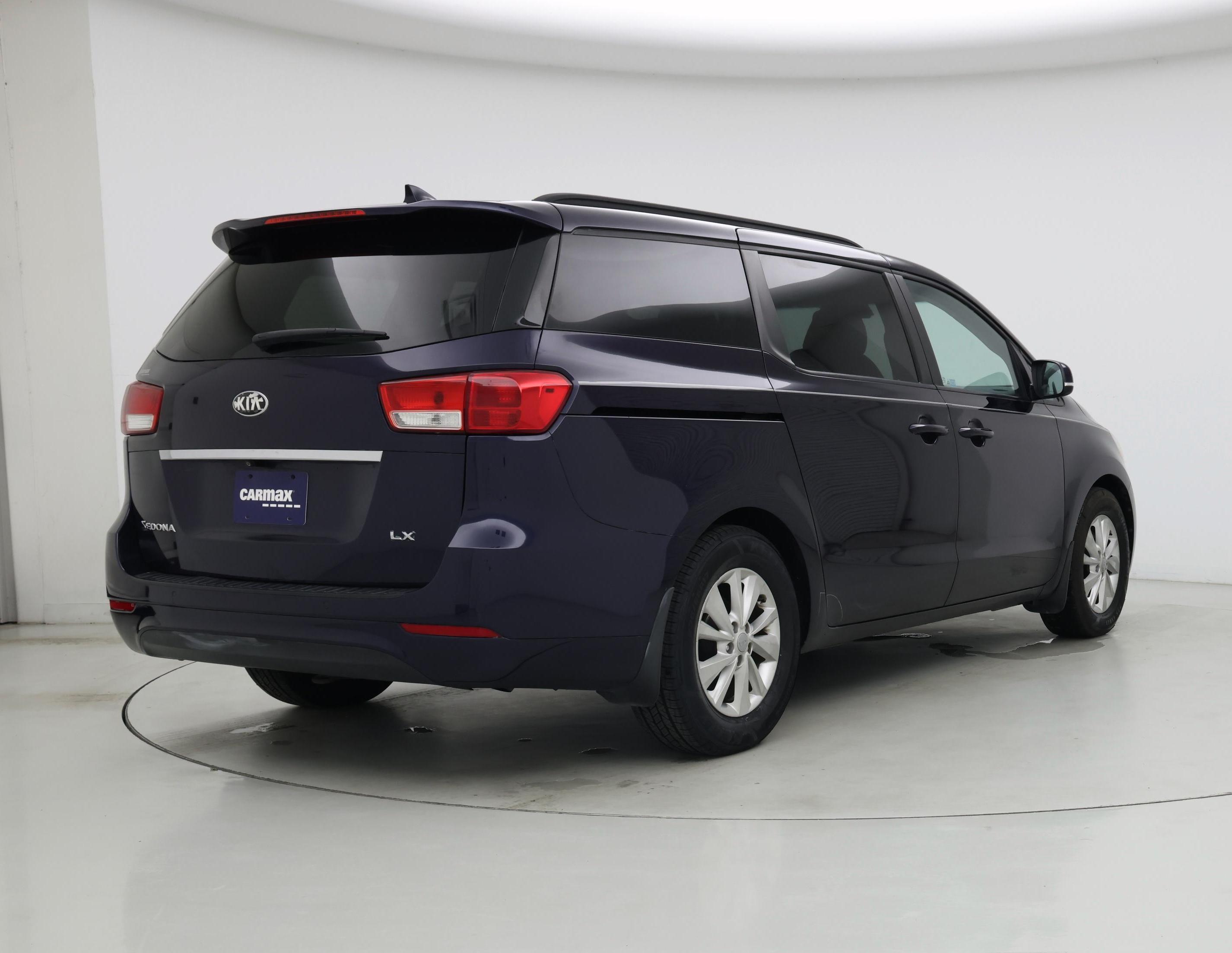 Thumbnail: 2018 Kia Sedona - 8