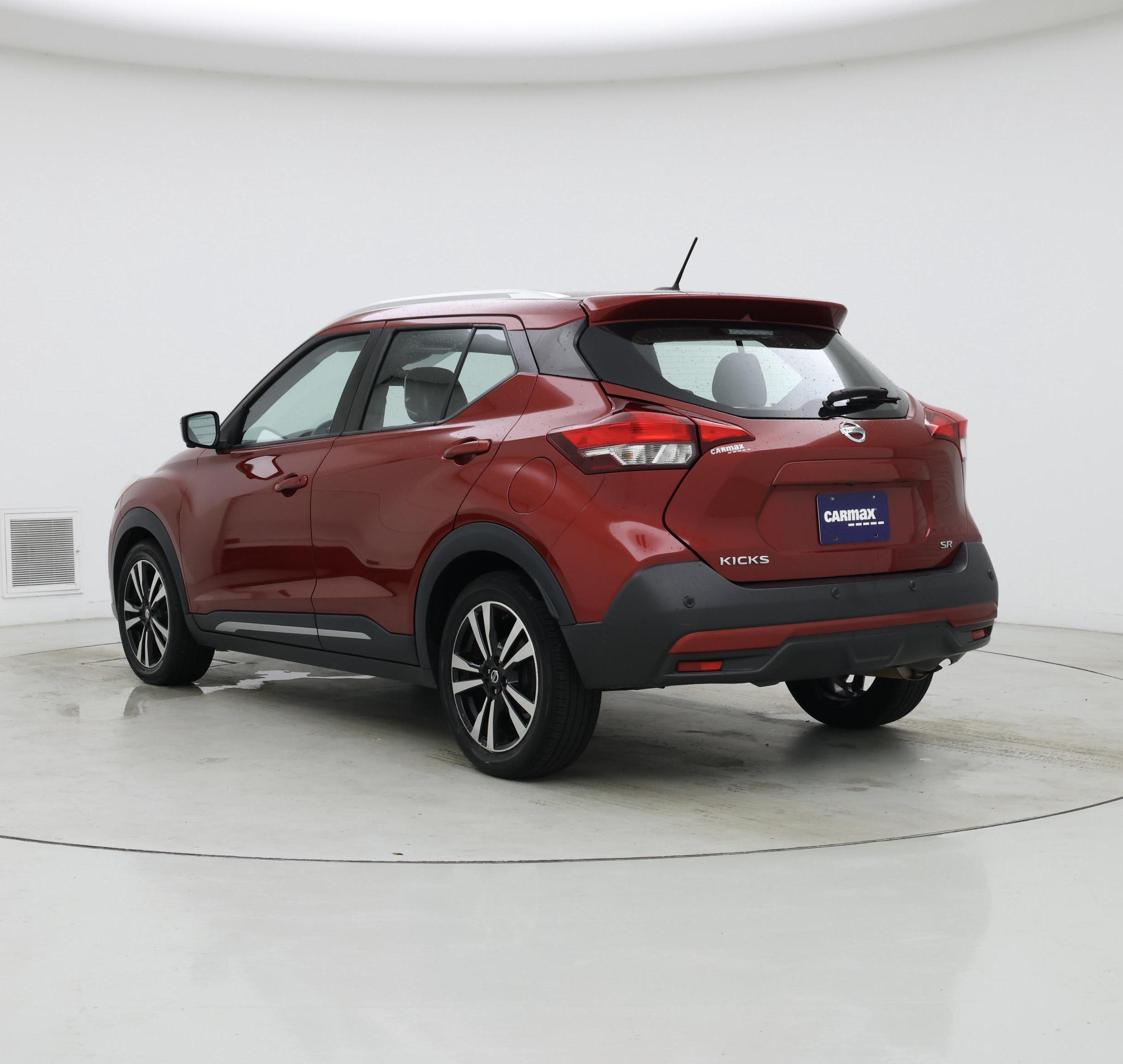 Thumbnail: 2020 Nissan Kicks - 2