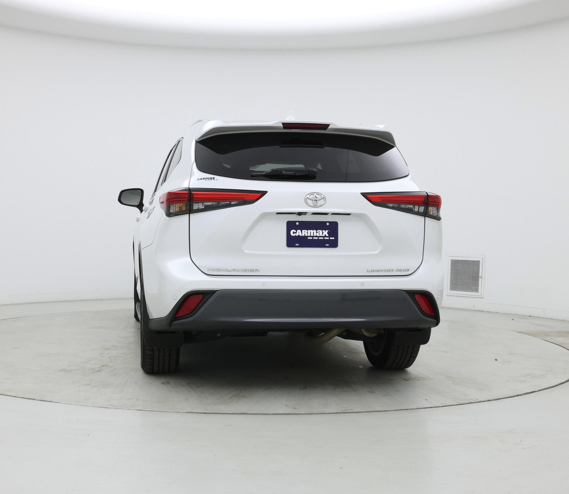 Thumbnail: 2022 Toyota Highlander - 6
