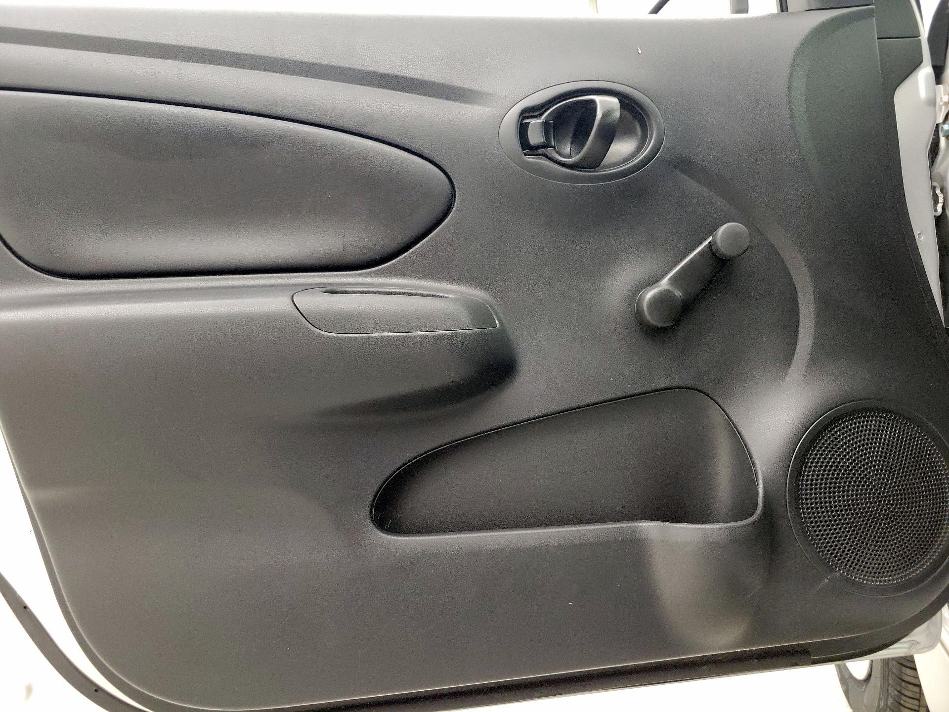 Thumbnail: 2018 Nissan Versa - 12