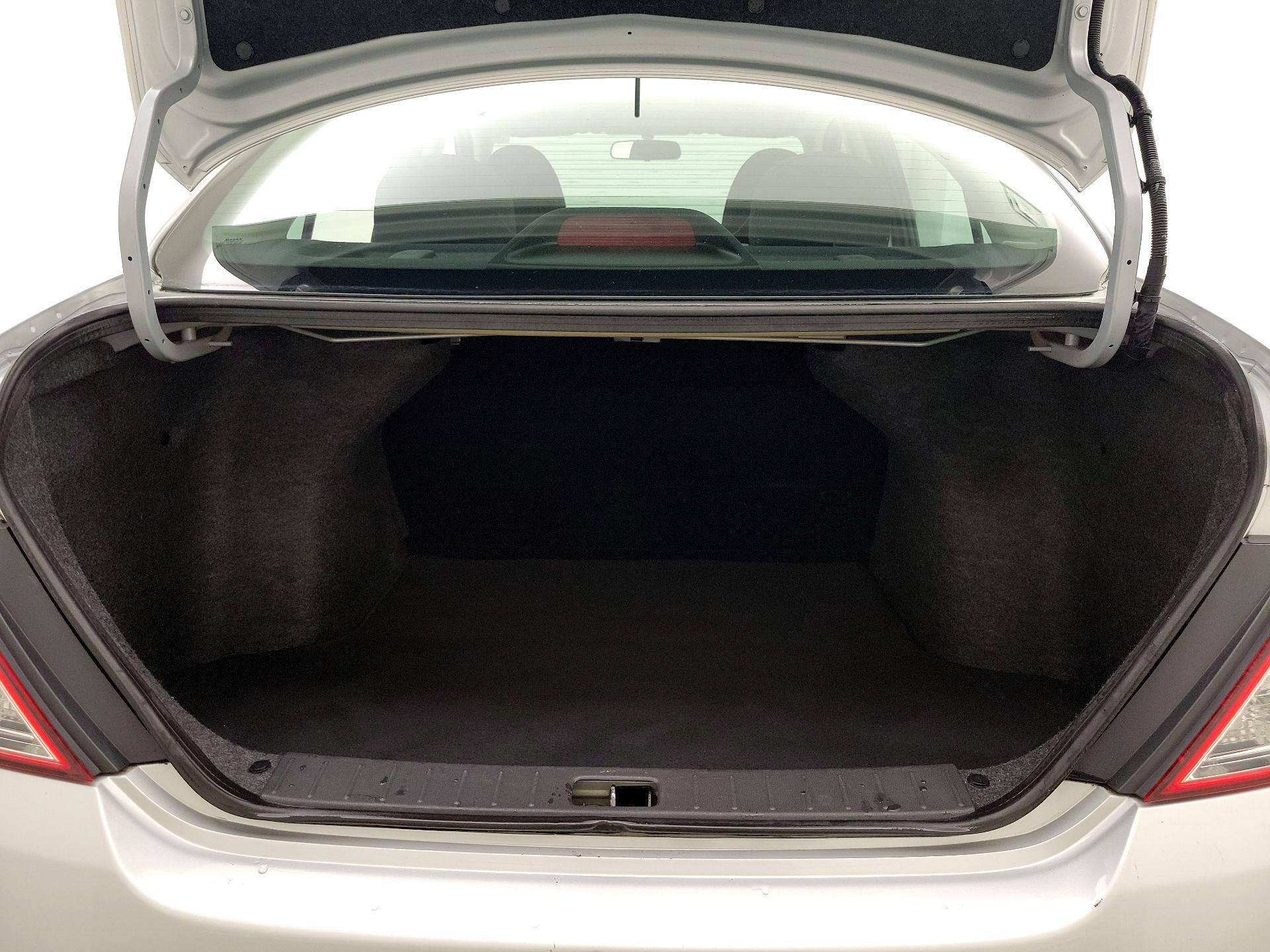 Thumbnail: 2018 Nissan Versa - 18