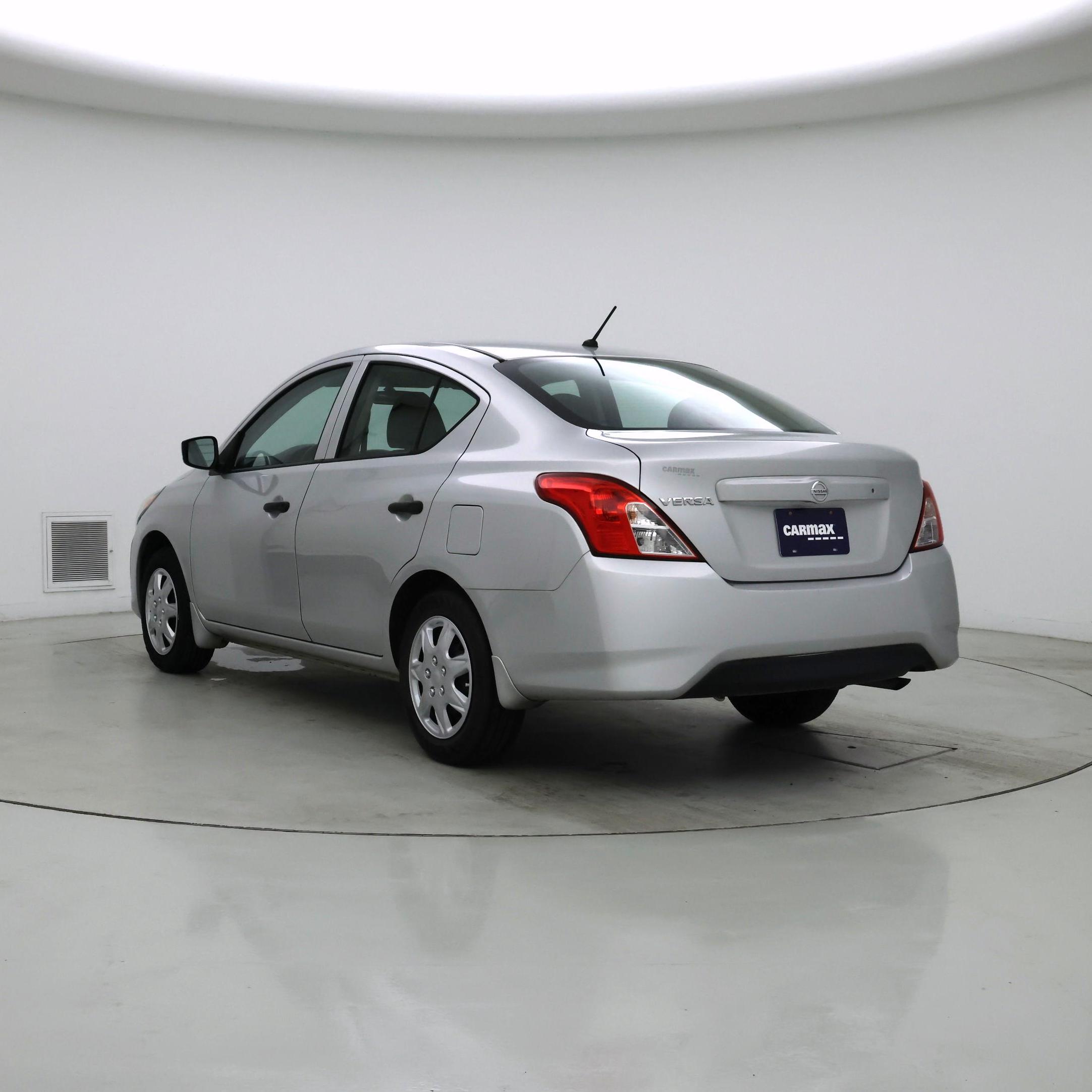 Thumbnail: 2018 Nissan Versa - 2