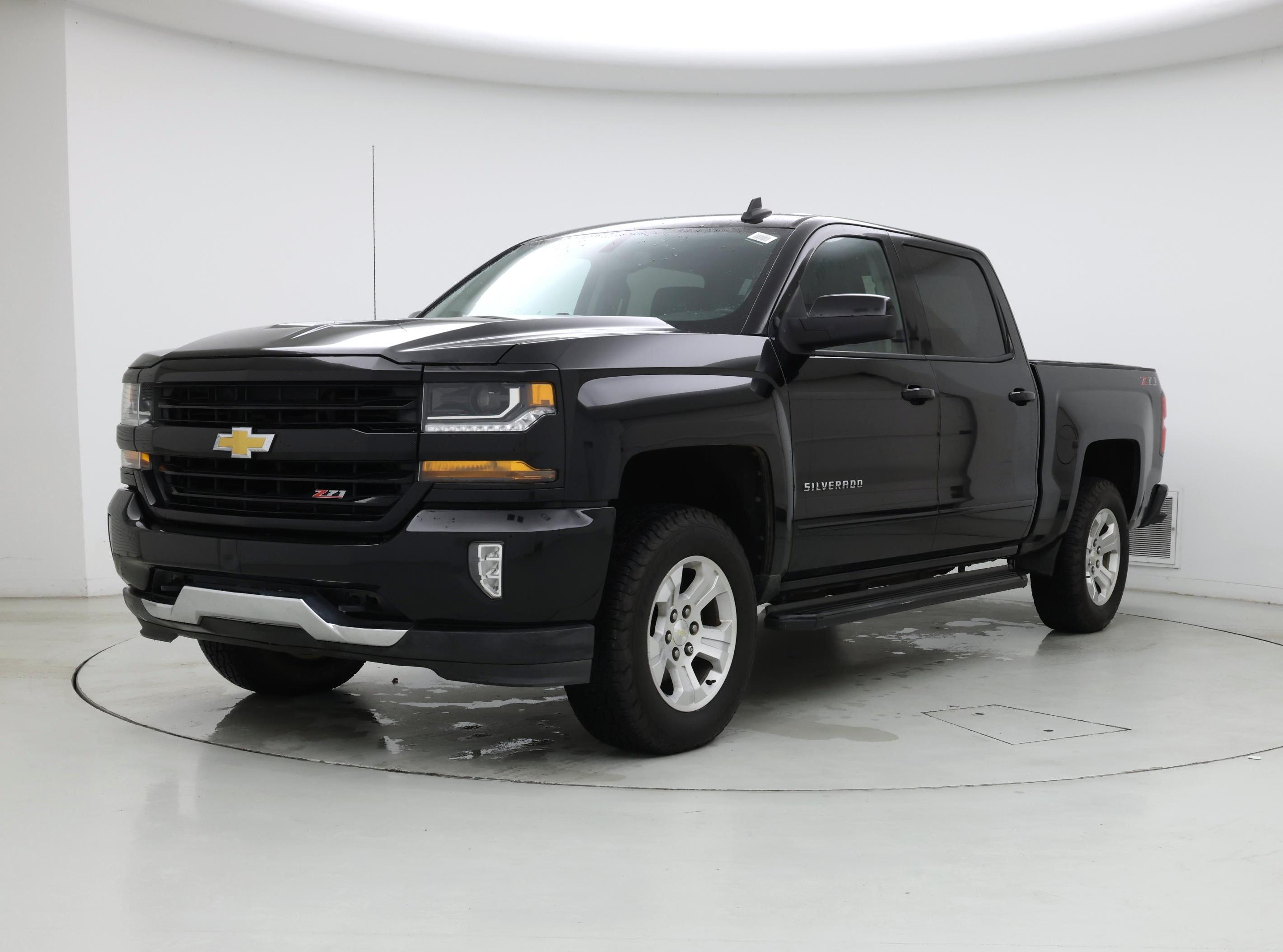 Thumbnail: 2018 Chevrolet Silverado 1500 - 4