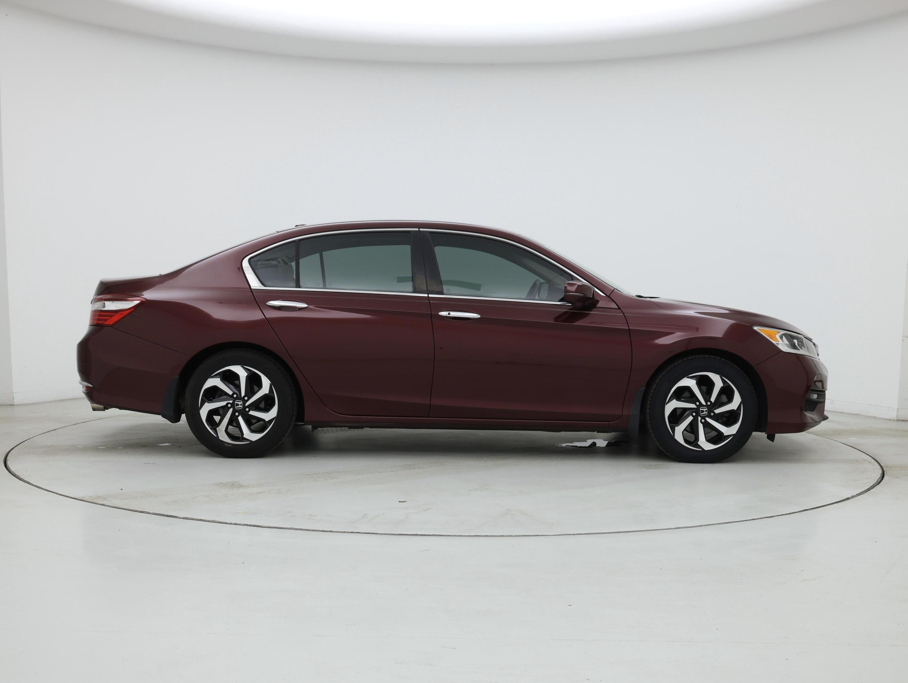 Thumbnail: 2016 Honda Accord - 7
