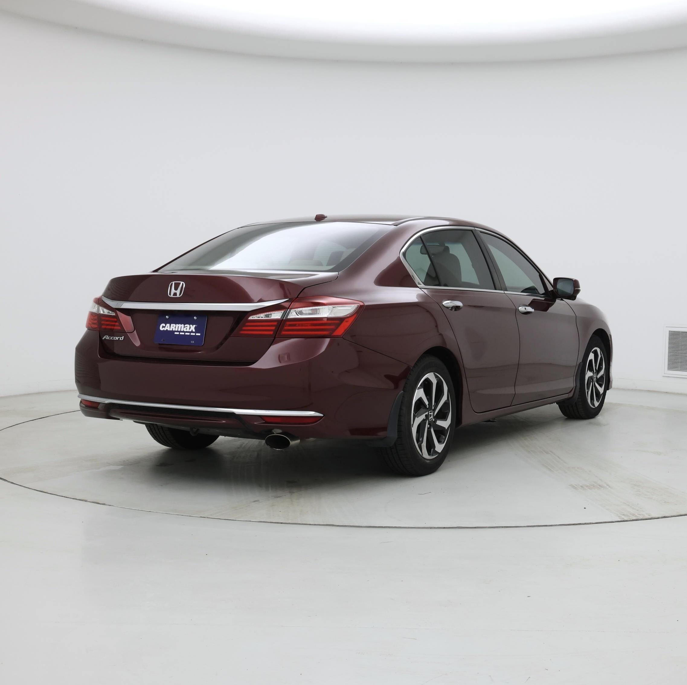 Thumbnail: 2016 Honda Accord - 8