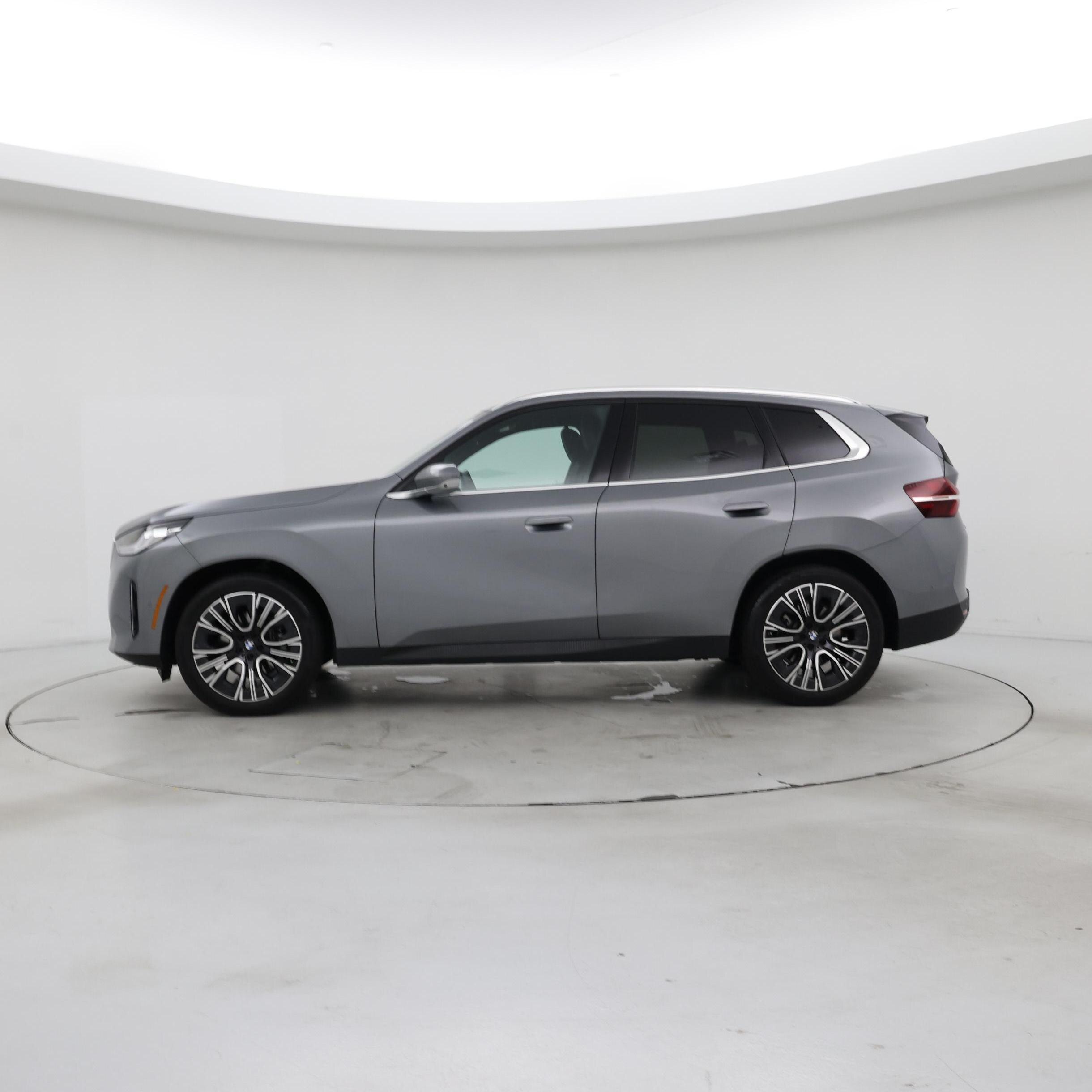 Thumbnail: 2025 BMW X3 - 3