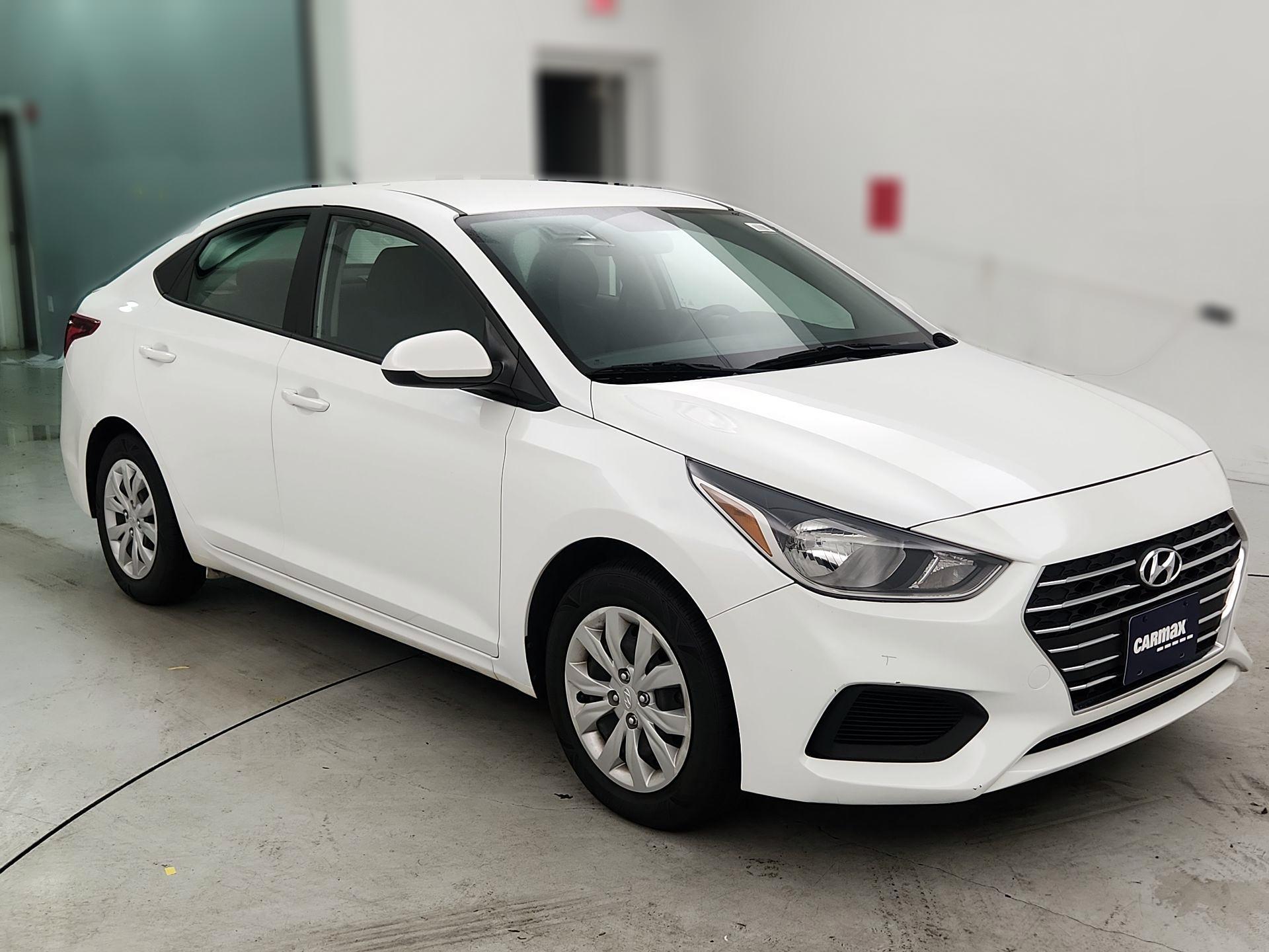 Thumbnail: 2021 Hyundai Accent - 1