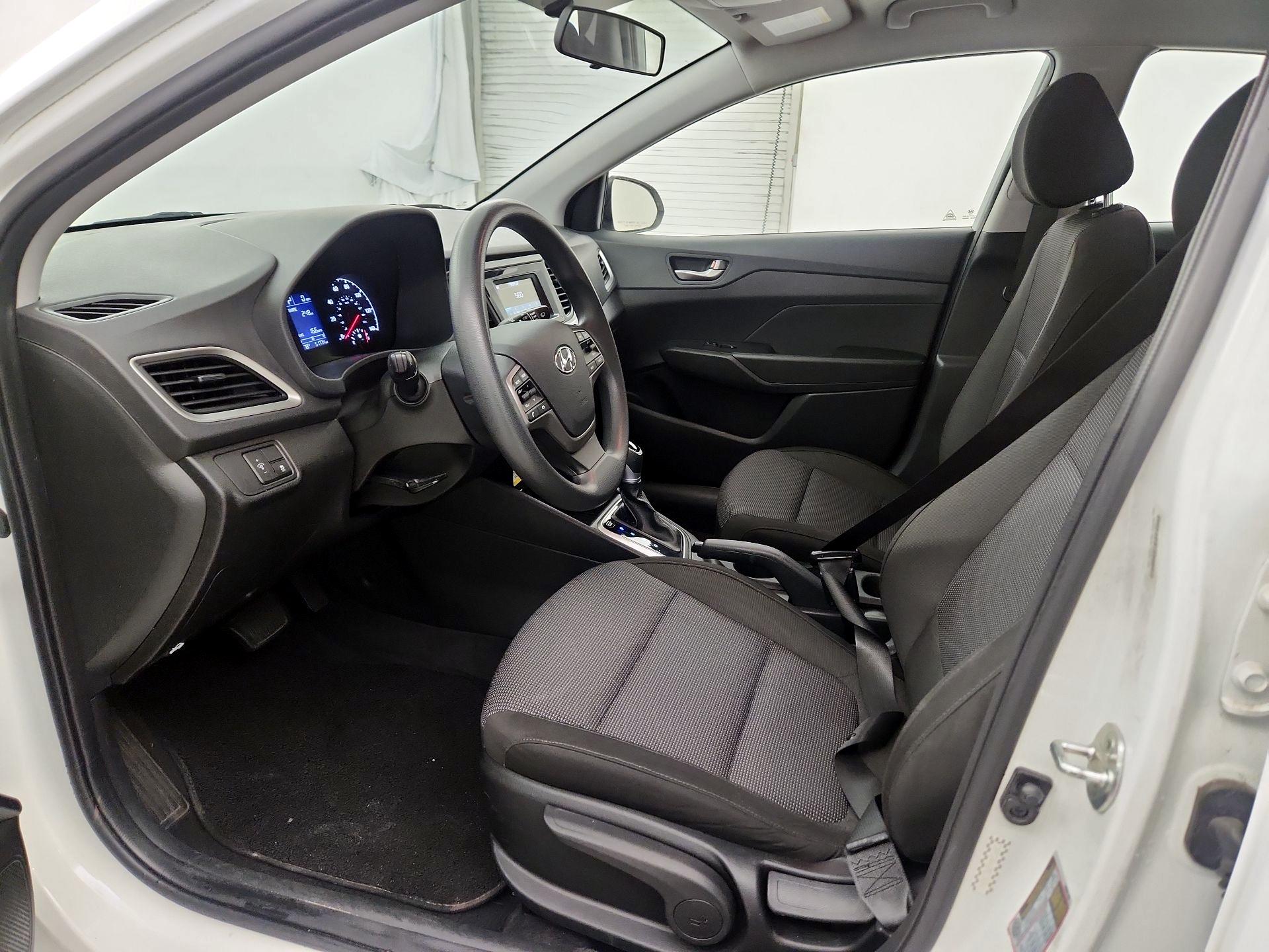 Thumbnail: 2021 Hyundai Accent - 9