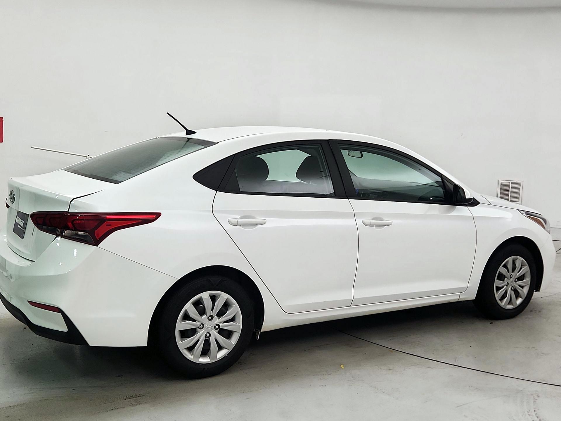 Thumbnail: 2021 Hyundai Accent - 5
