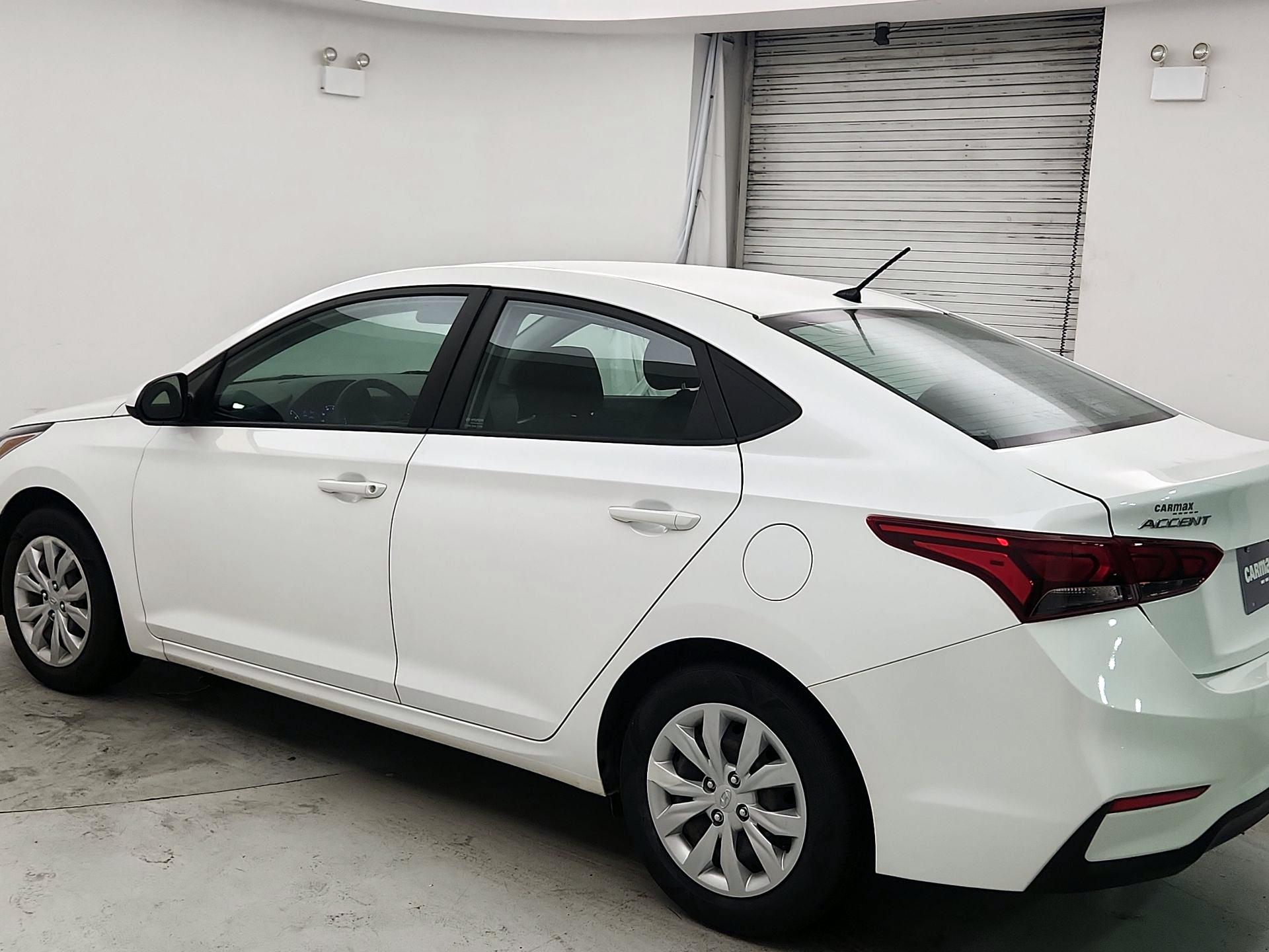 Thumbnail: 2021 Hyundai Accent - 7