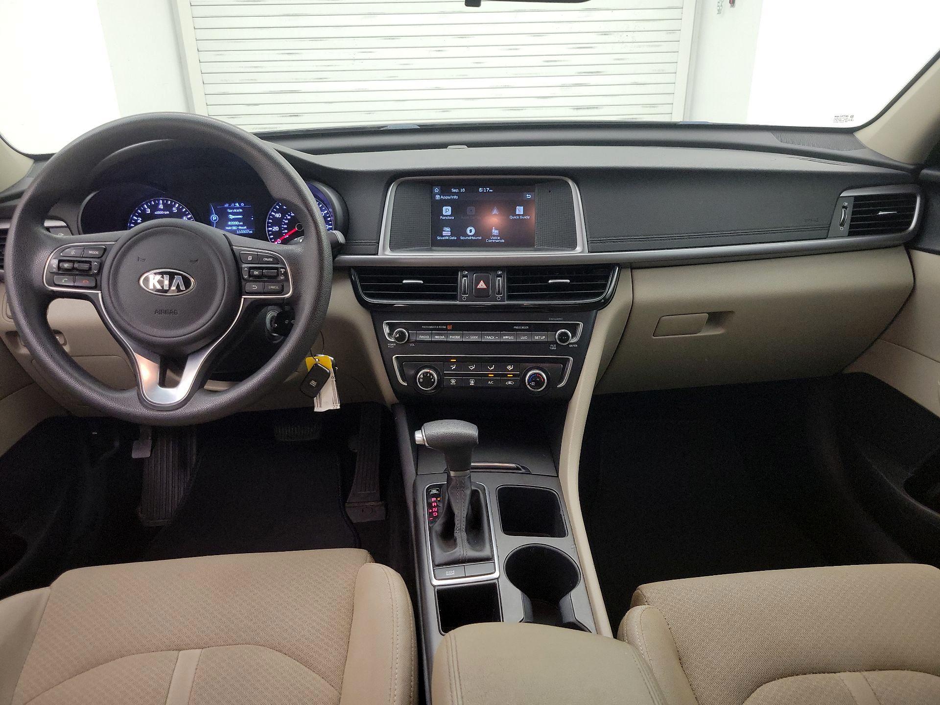 Thumbnail: 2018 Kia Optima - 9